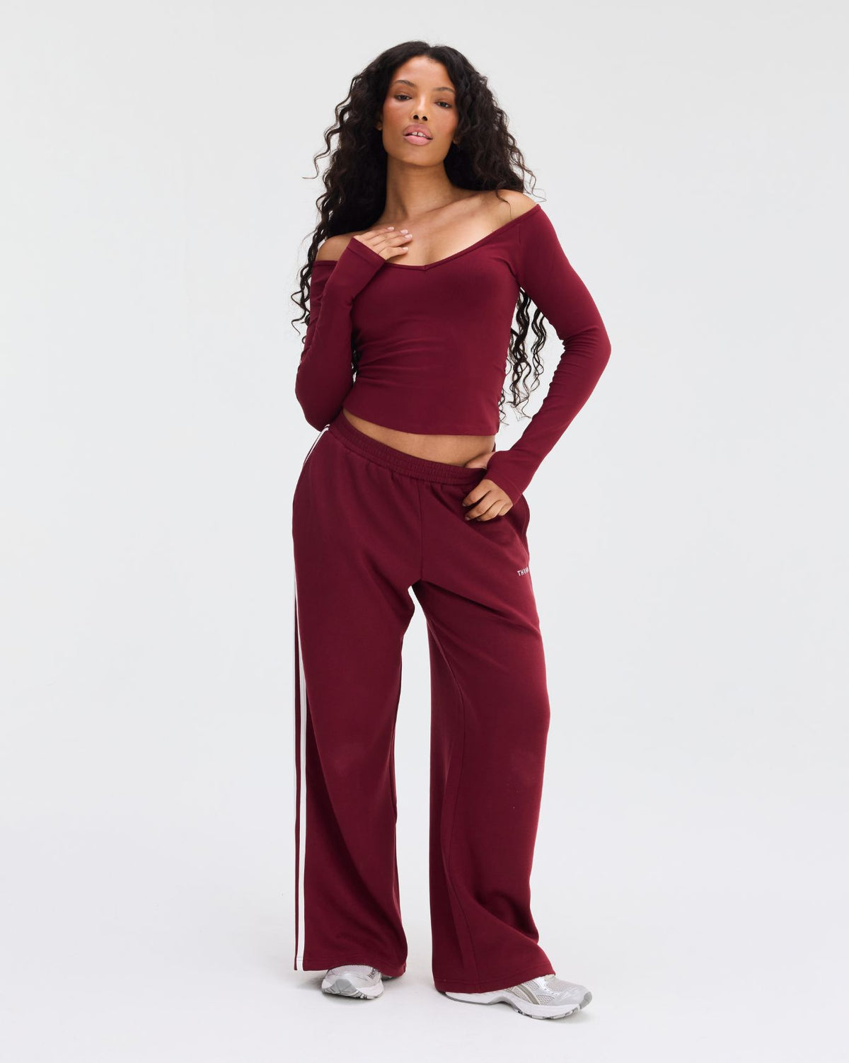 Pantalones Jogger de Pierna Ancha a Rayas | Vino Fino