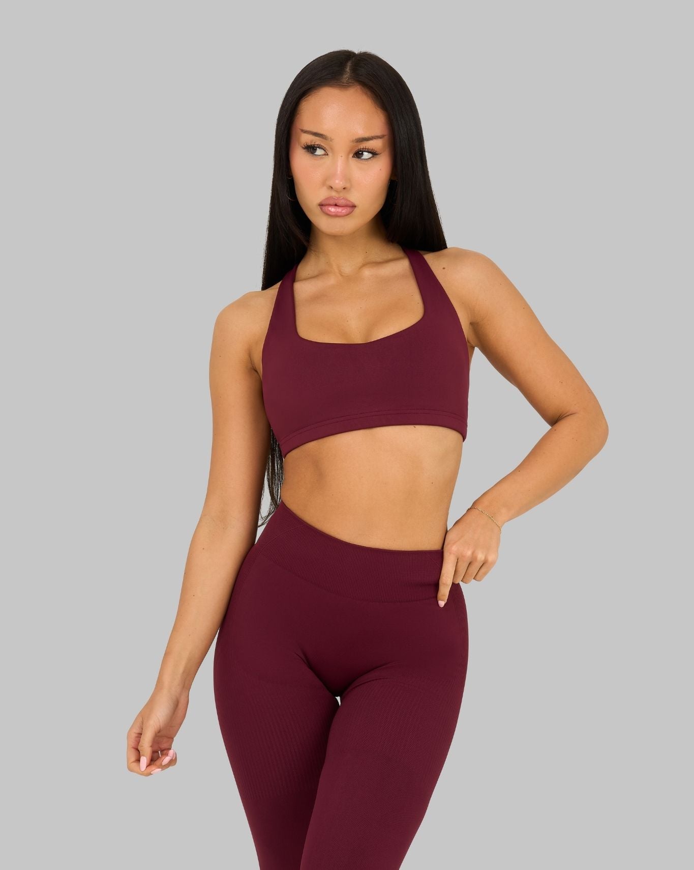 Elevate™ Sculpting Medium Impact Multiway Bra | Cranberry