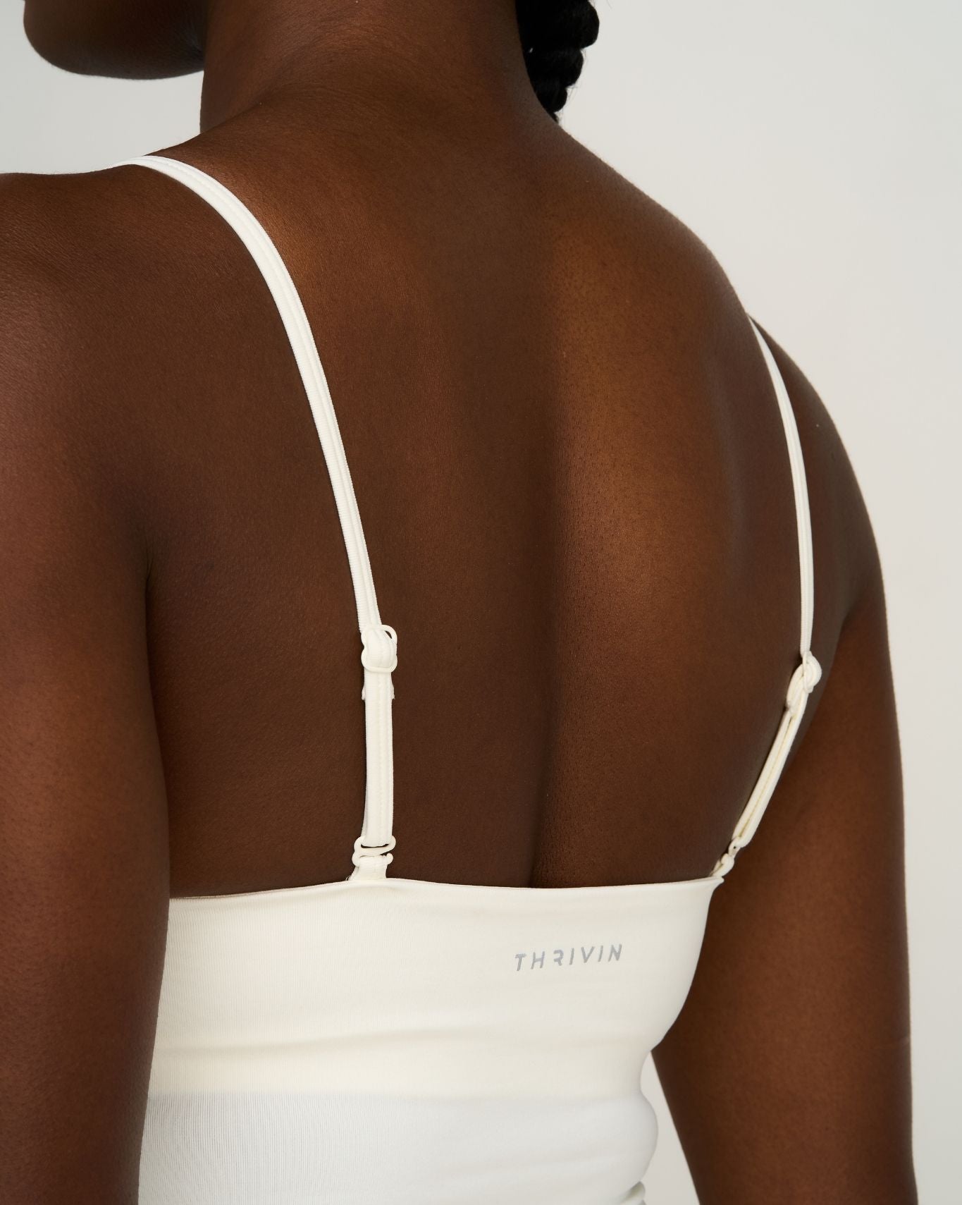 Elevate™ Sculpting Seamless Scoop Neck Cami | Cream