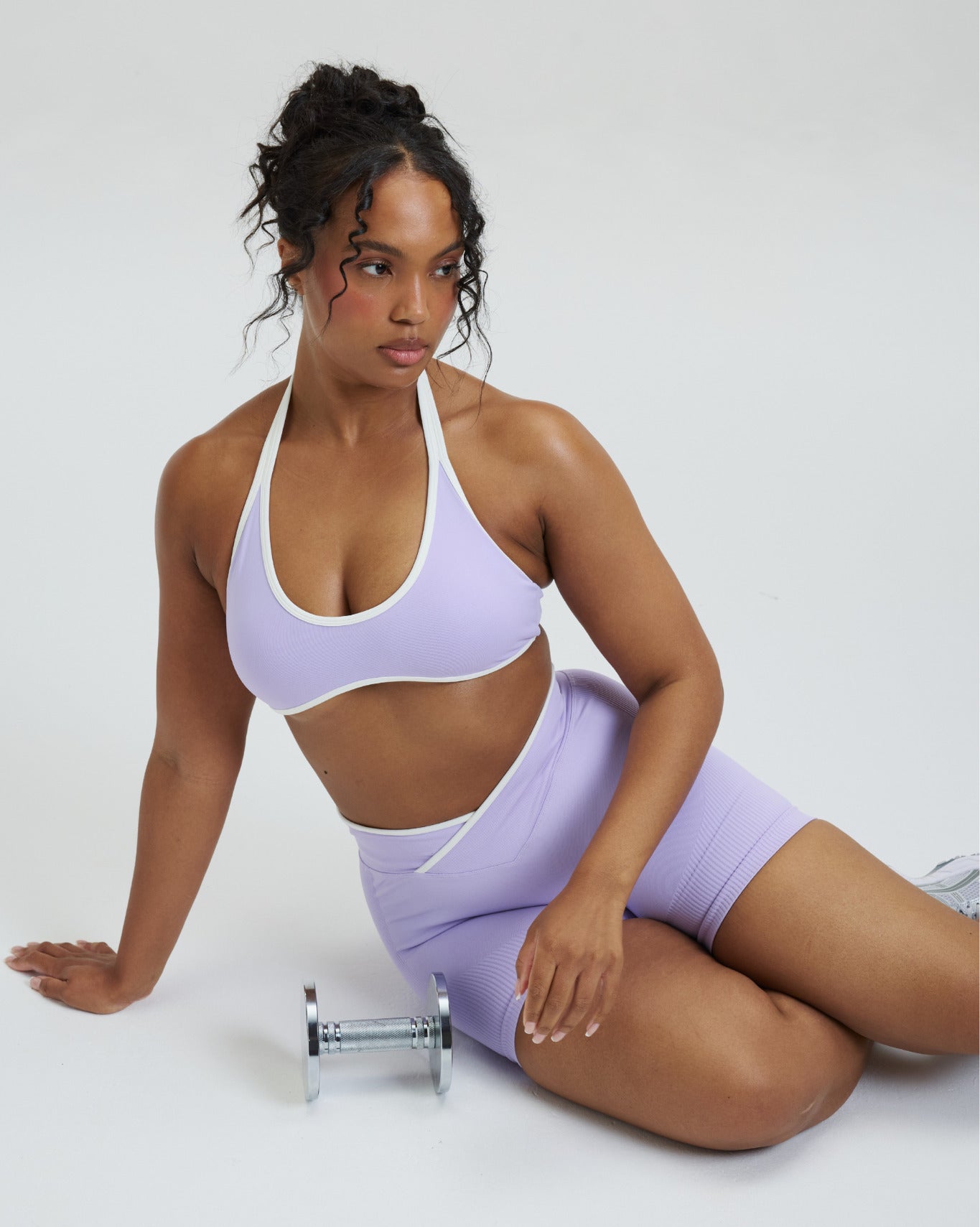 Elevate™ Outline Short Scrunch Shorts | Lilac