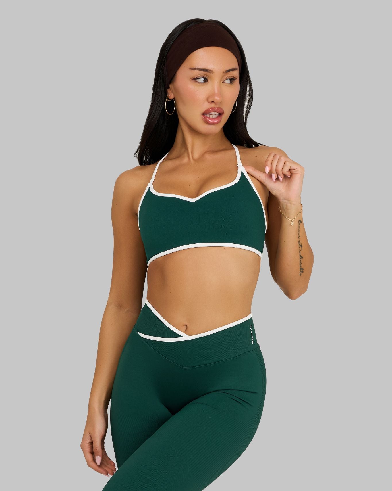 Lottie is 160cm and wears a size XS.