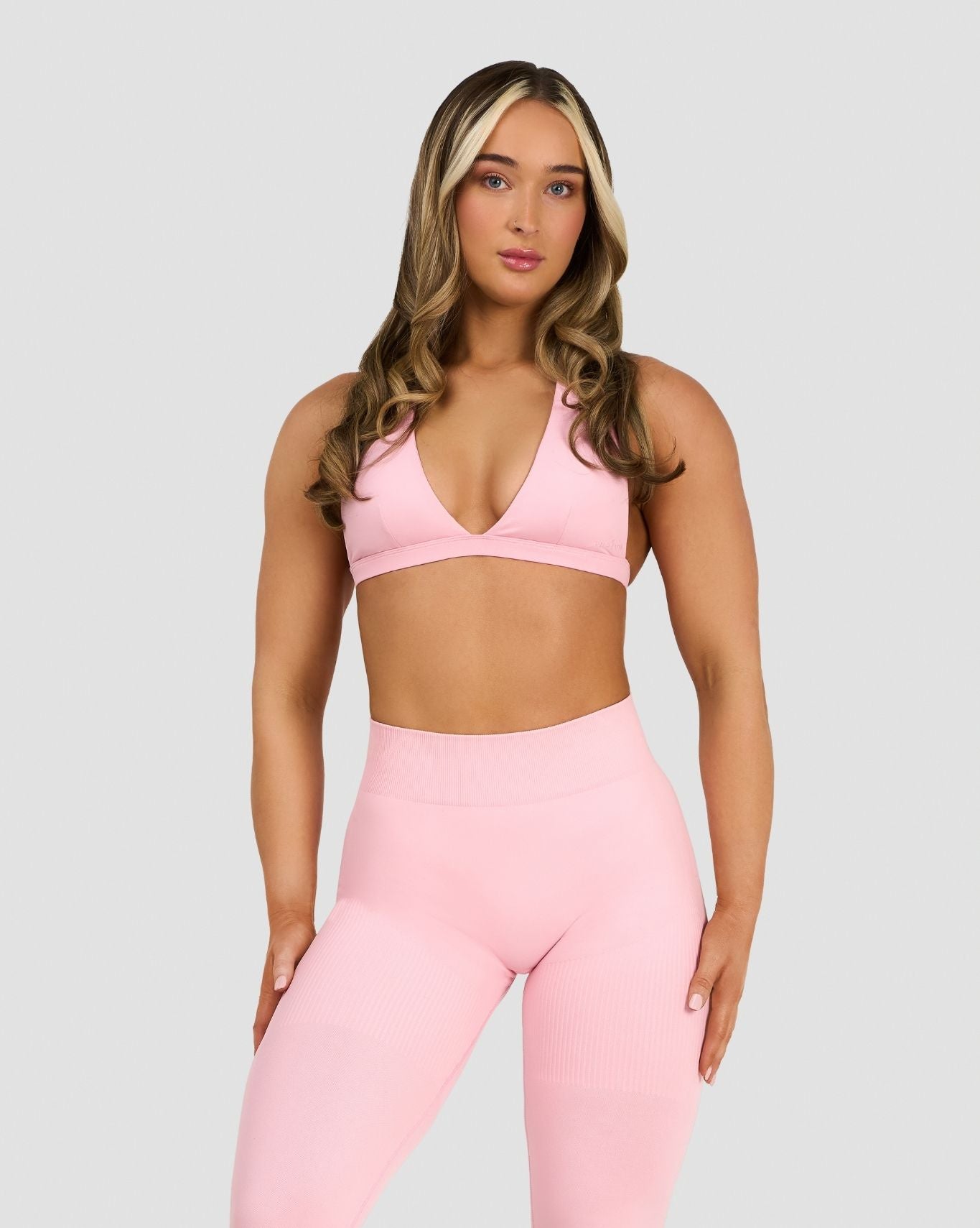 Elevate™ Sculpting Seamless V-Neck Halter Bra | Cotton Pink