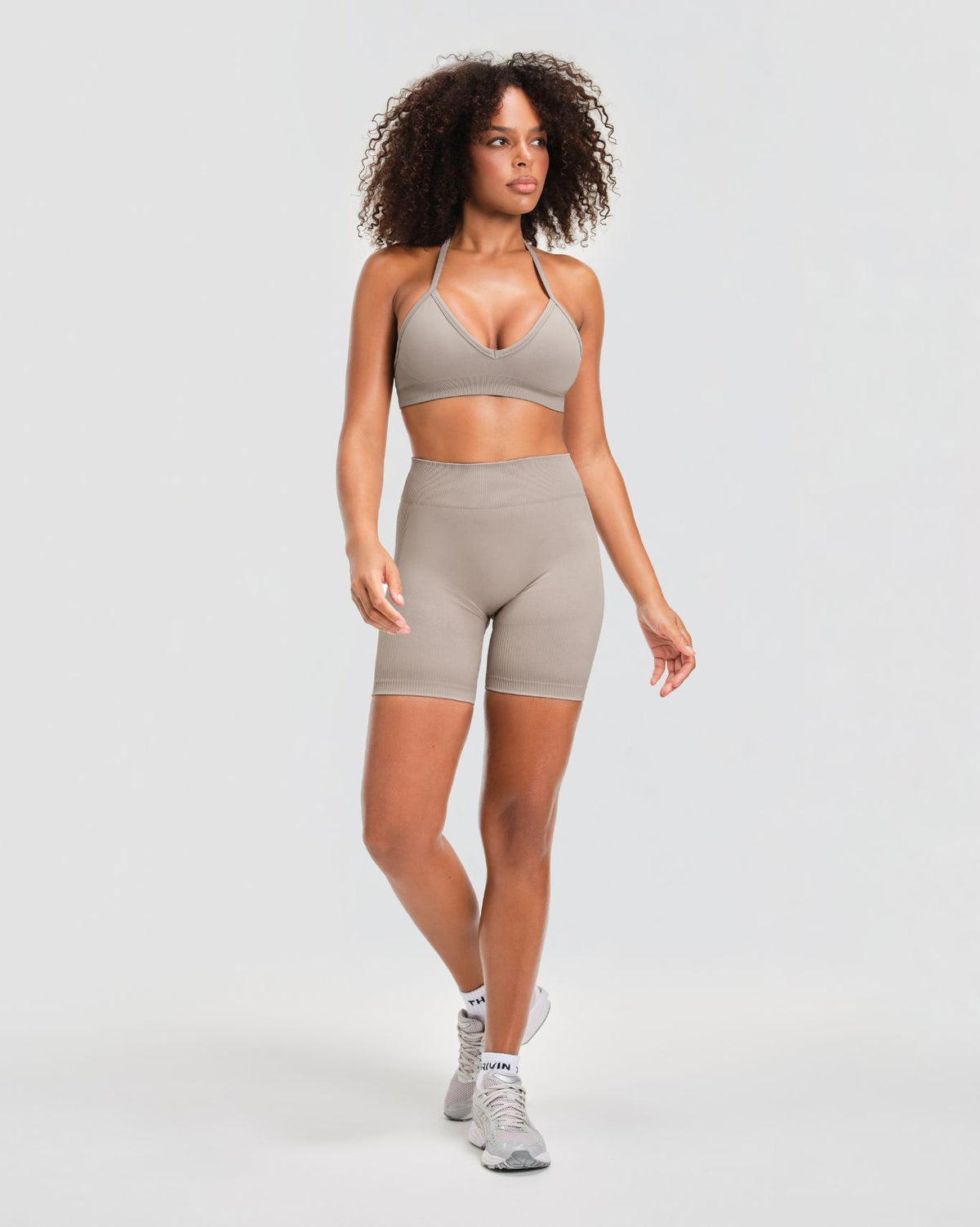 Elevate™ Sculpting Mid Waist Scrunch Shorts | Latte