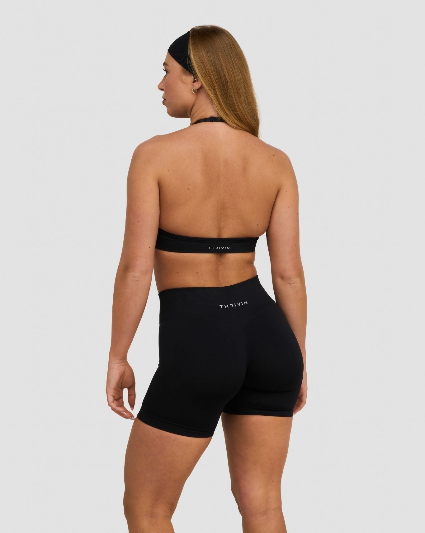 Elevate™ Sujetador Halter Ajustable Sin Costuras de Moldeado | Negro Noche