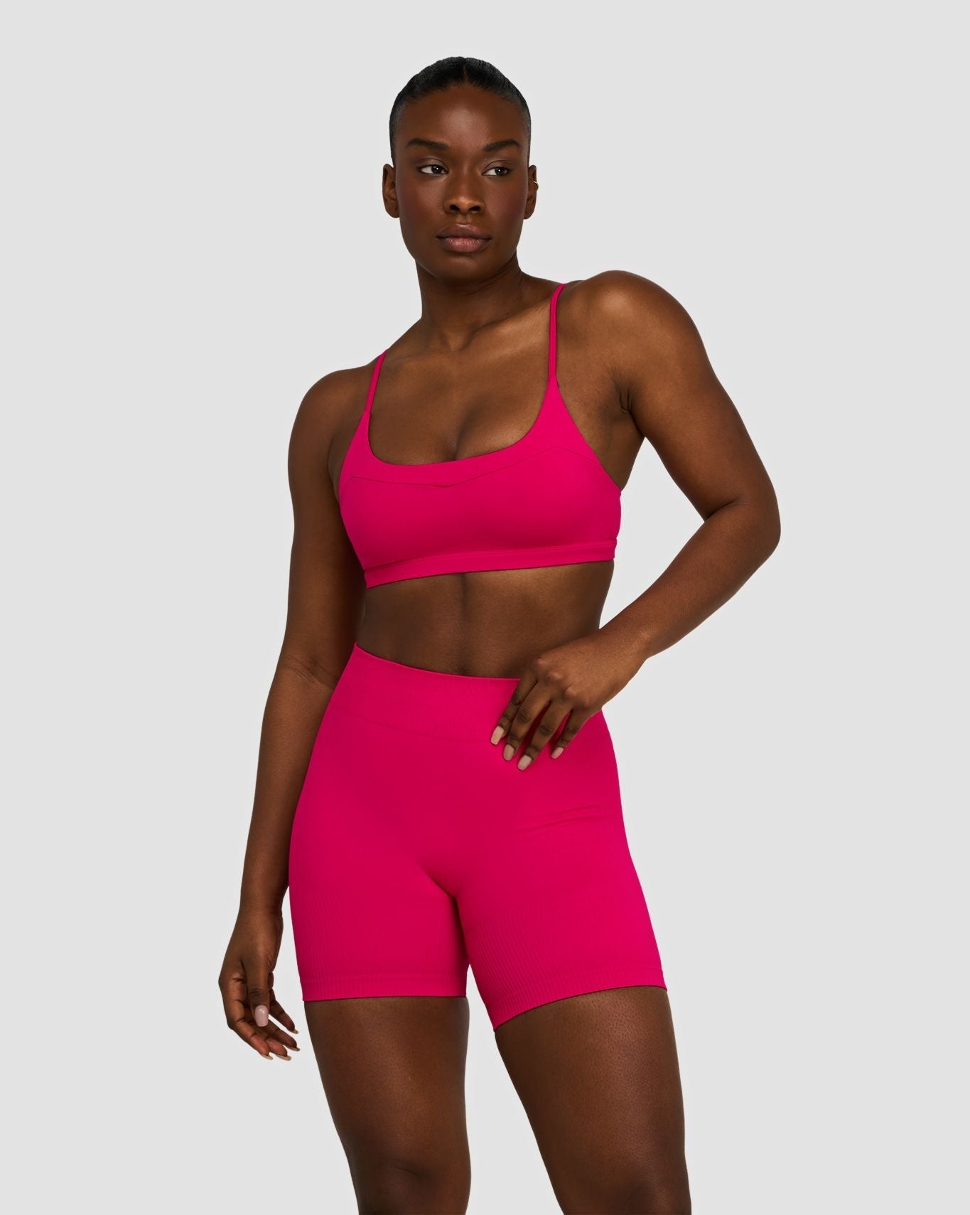 Elevate™ Sujetador modelador sin costuras con escote redondo | Fresa