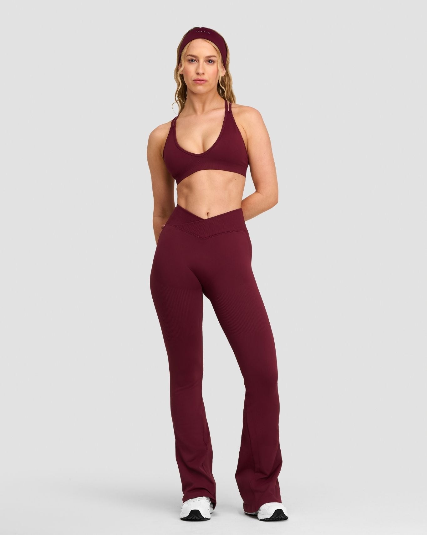 Elevate™ Sculpting Mid V-Waist Scrunch Flare | Merlot