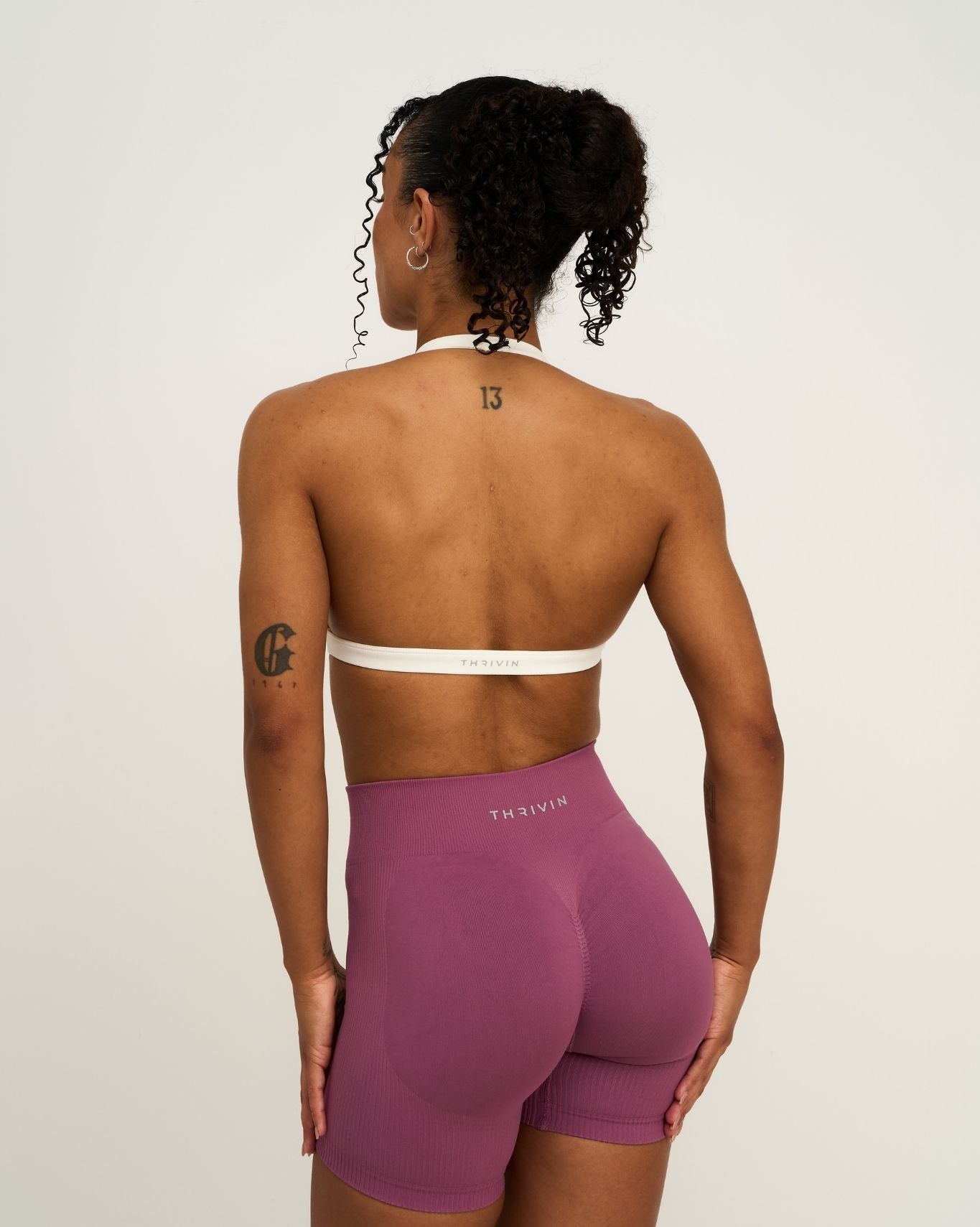 Elevate™ Sculpting Seamless V-Neck Halter Bra | Cream