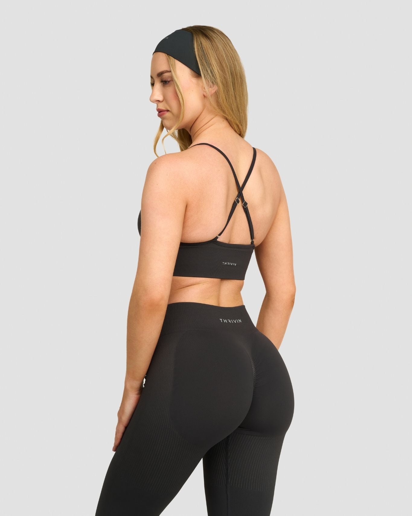 Elevate™ Sujetador Sin Costuras Modelador de Vías Múltiples | Gris Carbón