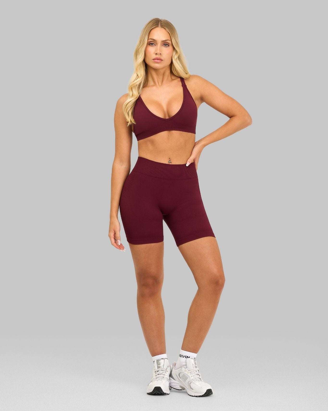 Elevate™ Sculpting Mid Waist Scrunch Shorts | Cranberry