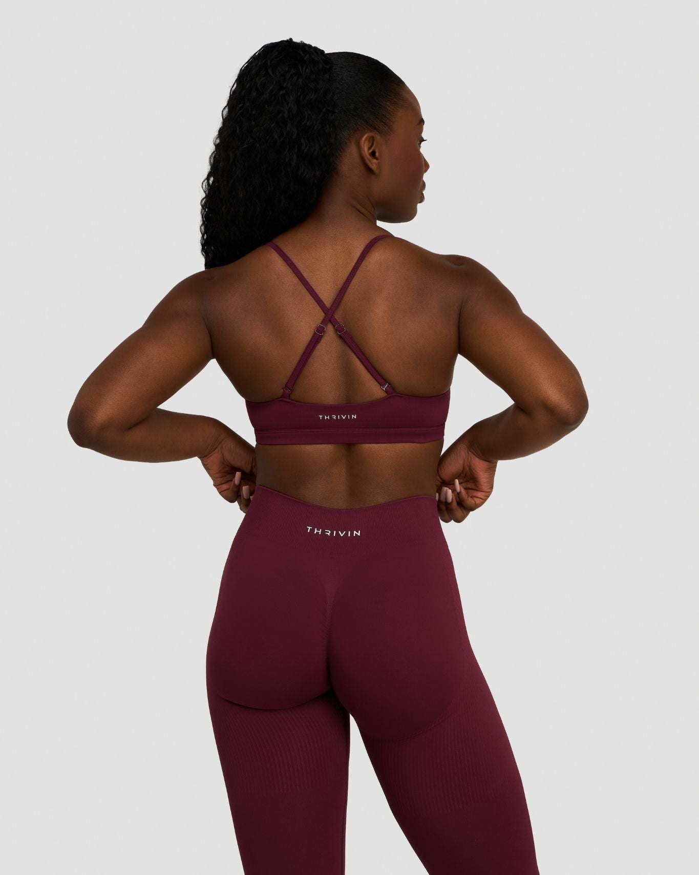 Elevate™ Sculpting Seamless Scoop Neck Bra | Merlot