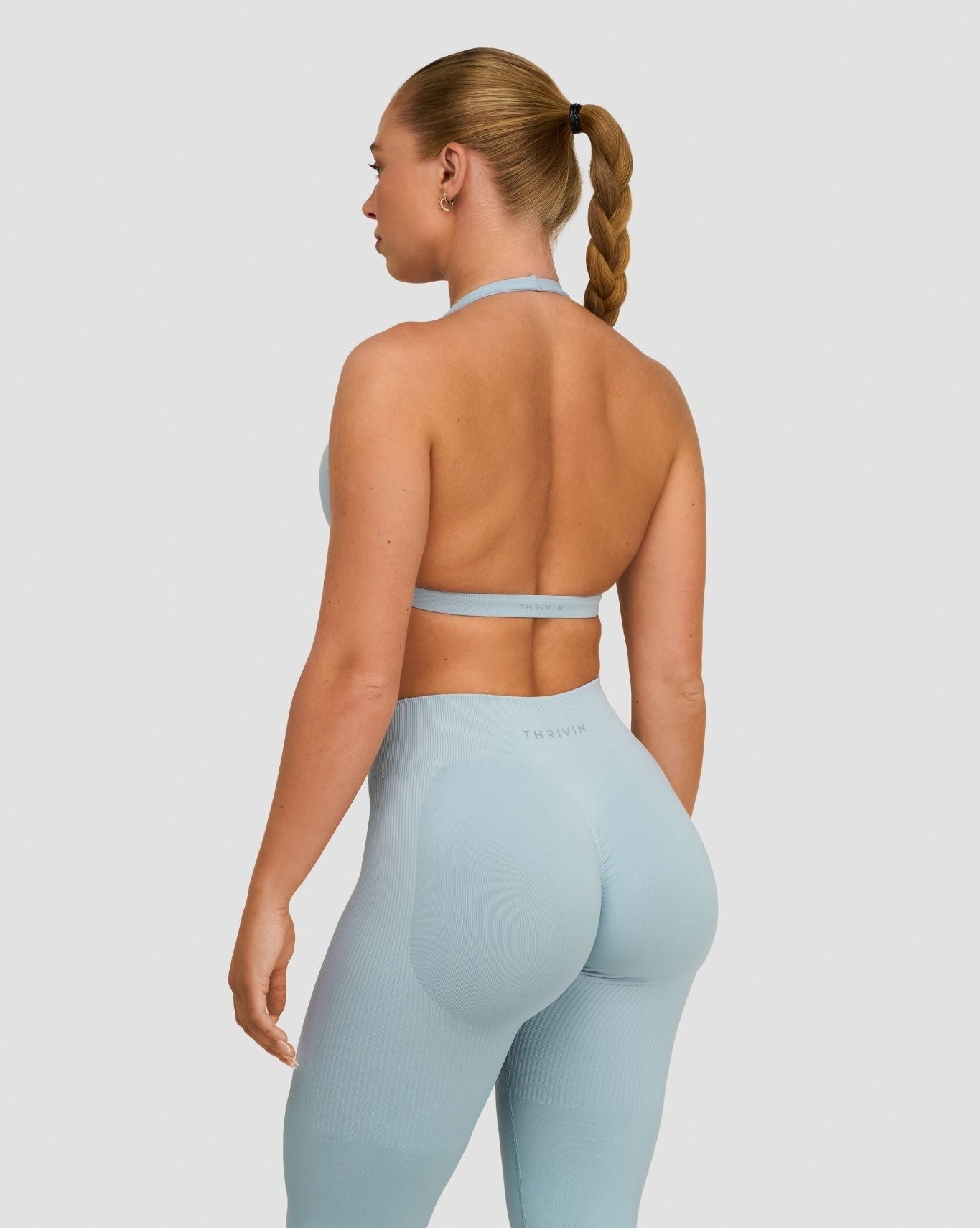 Elevate™ Sculpting Seamless V-Neck Halter Bra | Blue Haze