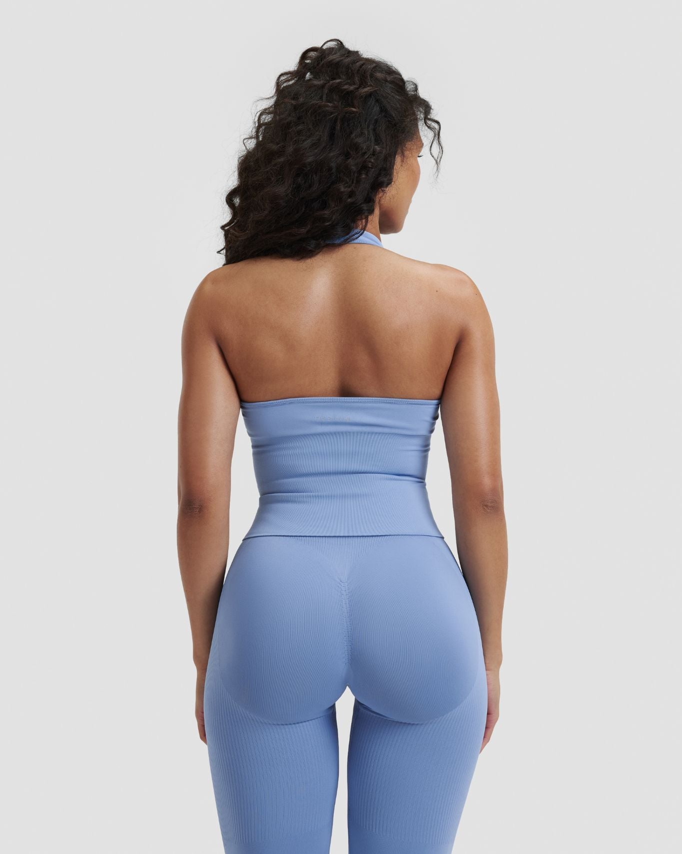 Elevate™ Sculpting Seamless Halterneck Top | Endless Sky