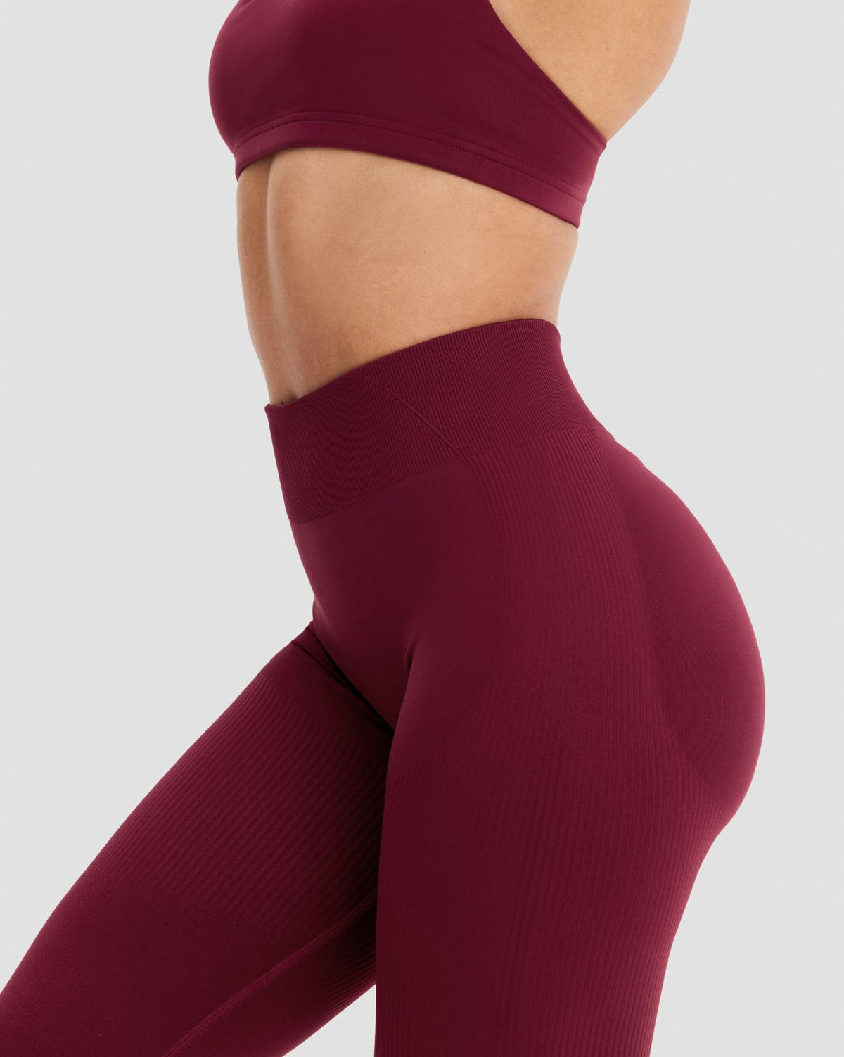 Elevate™ Sculpting Mid Waist Scrunch Leggings | Fine Wine