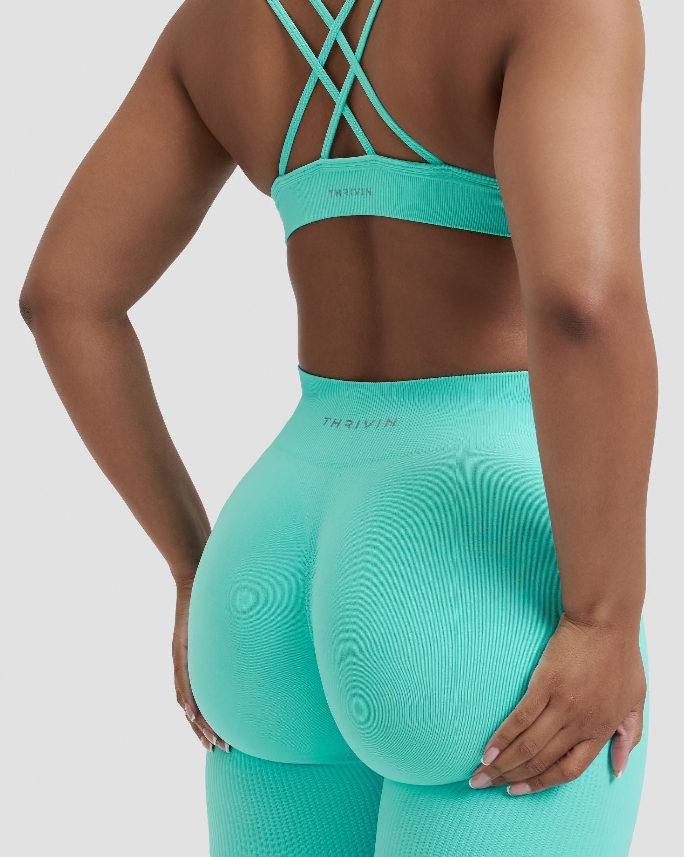 Elevate™ Sculpting Mid Waist Scrunch Leggings | Clear Tides