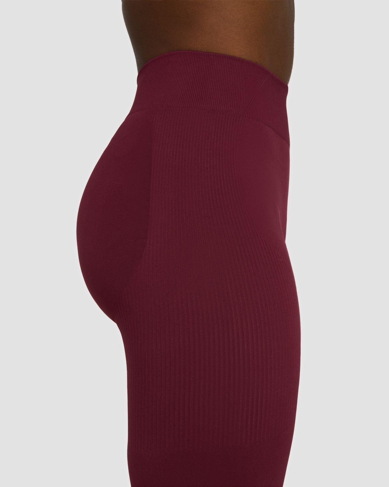 Elevate™ Leggings de Modelado de Cintura Media con Fruncido | Merlot