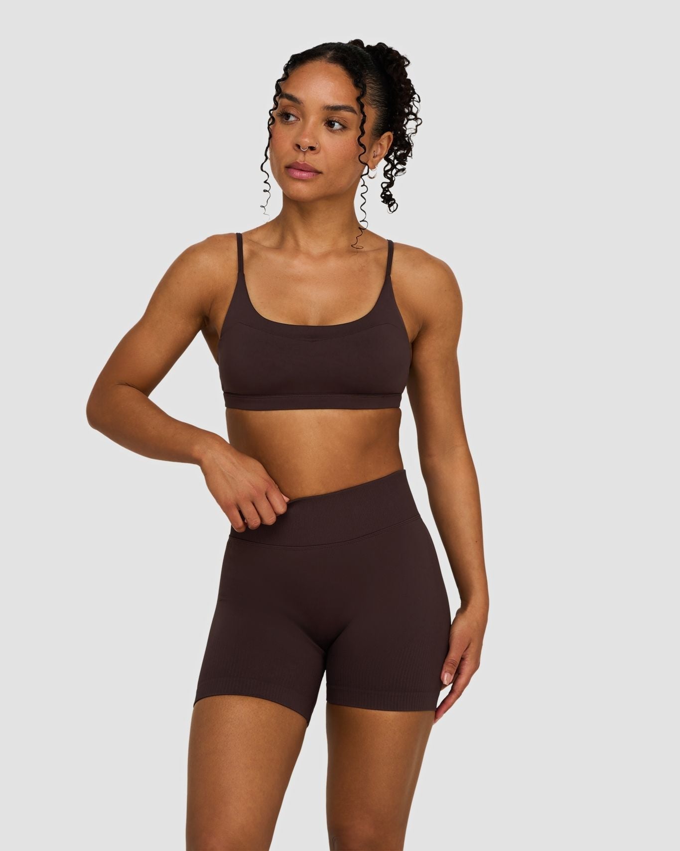 Elevate™ Sujetador de modelado, sin costuras y con escote redondo | Café