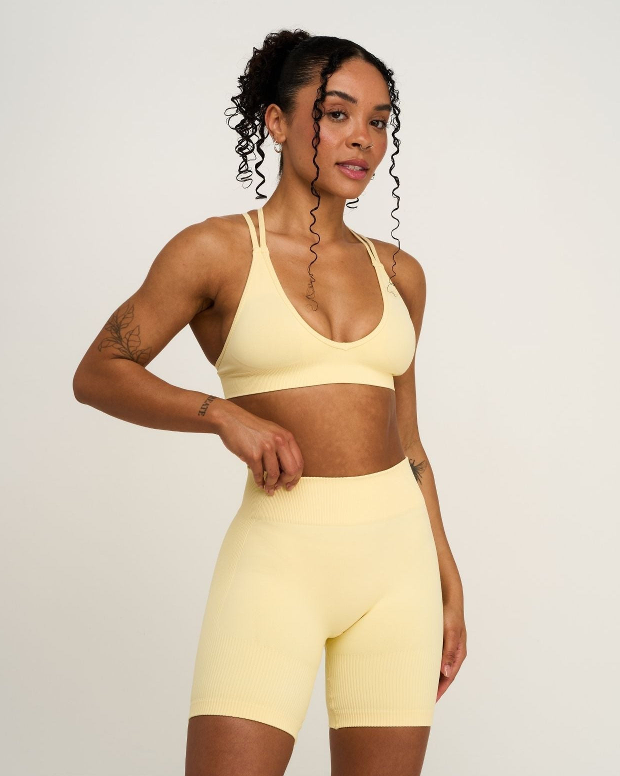Elevate™ Sculpting Seamless High Apex Bra | Golden Butter