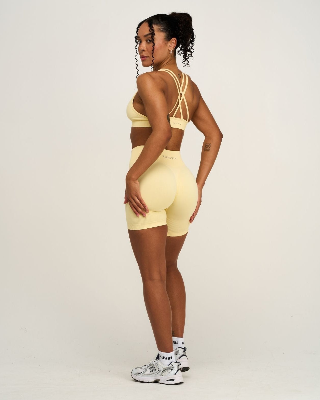 Elevate™ Sculpting Seamless High Apex Bra | Golden Butter