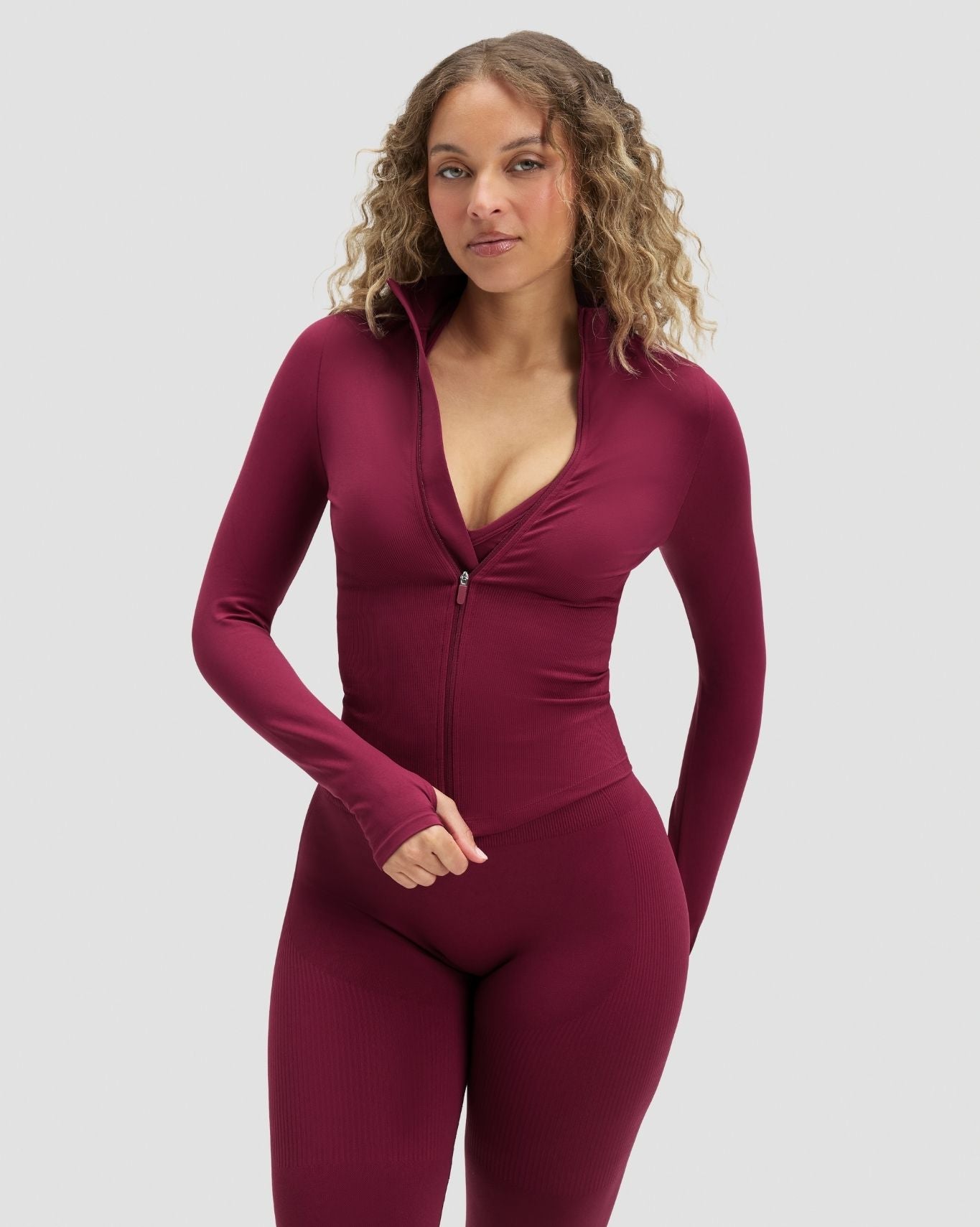 Elevate™ Chaqueta de Manga Larga de Compresión | Cereza Berry