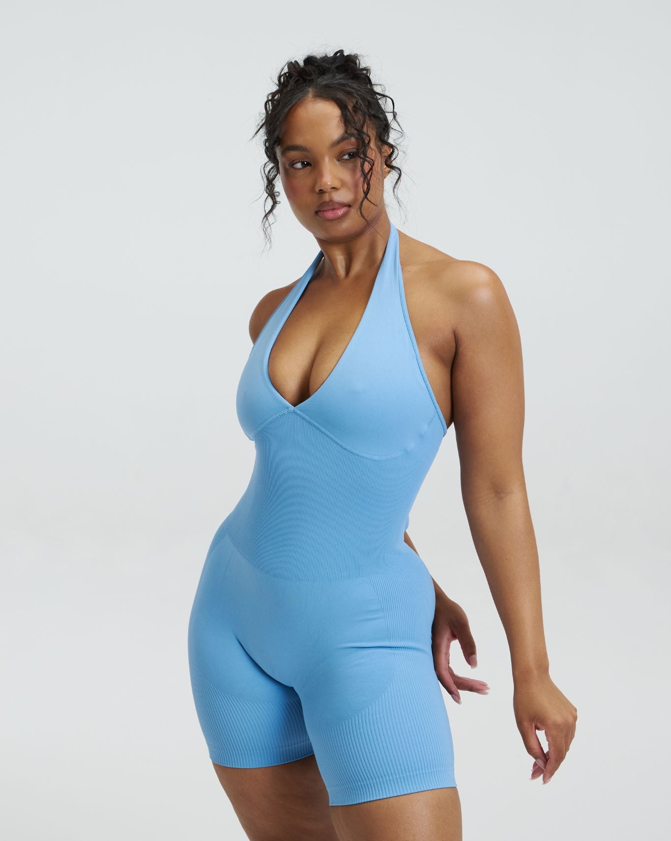 Elevate™ Todo en uno de escote halter moldeador | Cielo Sin Fin