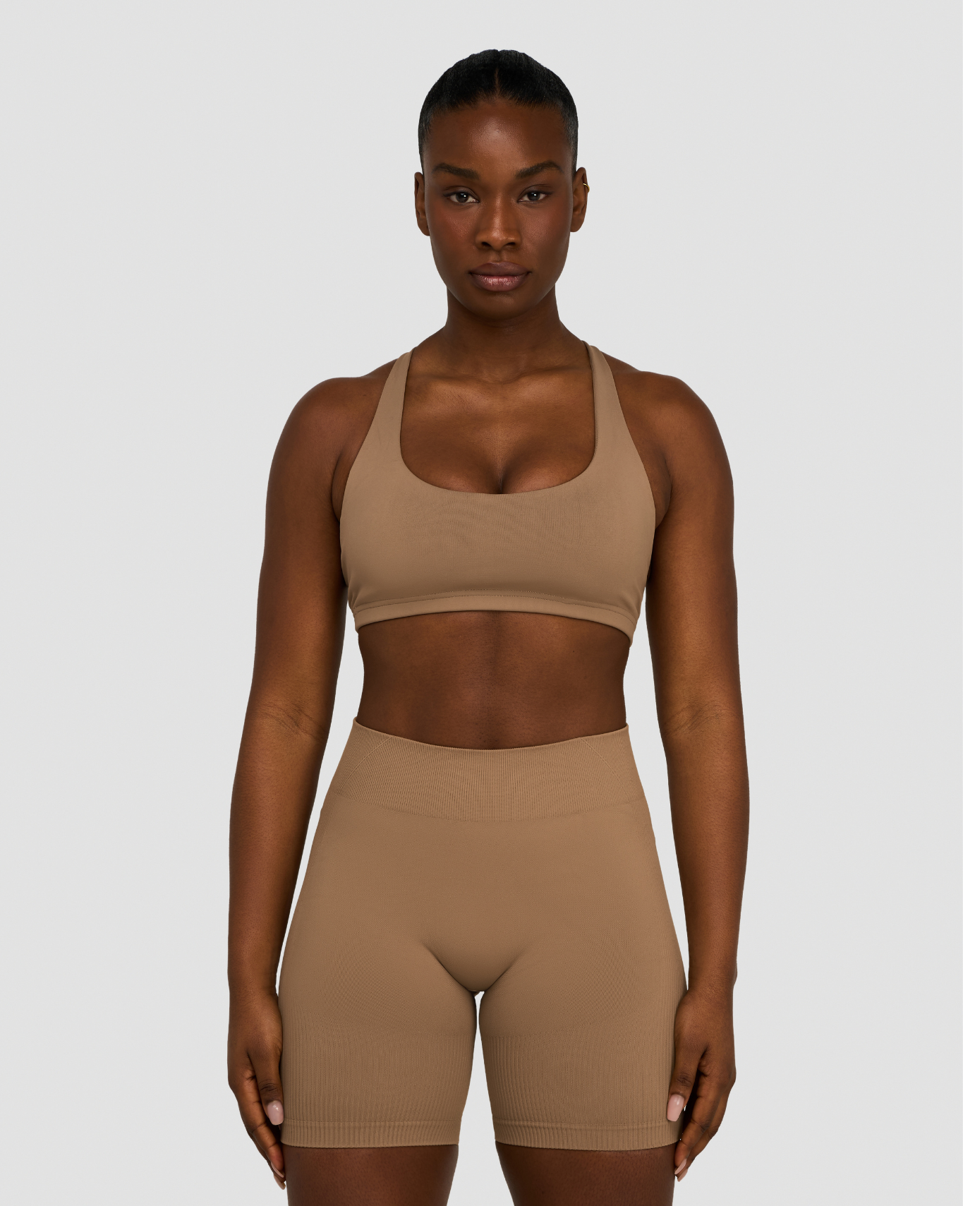 Elevate™ Sculpting Medium Impact Multiway Bra | Toffee