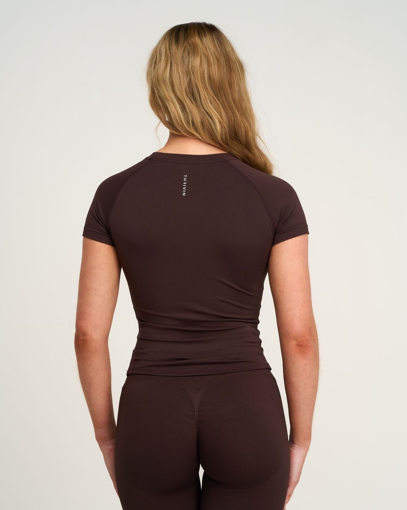 Elevate™ Compression T-shirt | Coffee