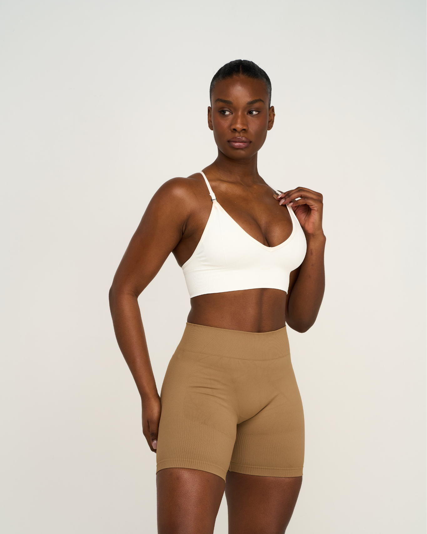 Elevate™ Multiway Sculpt Seamless Bra | Cream