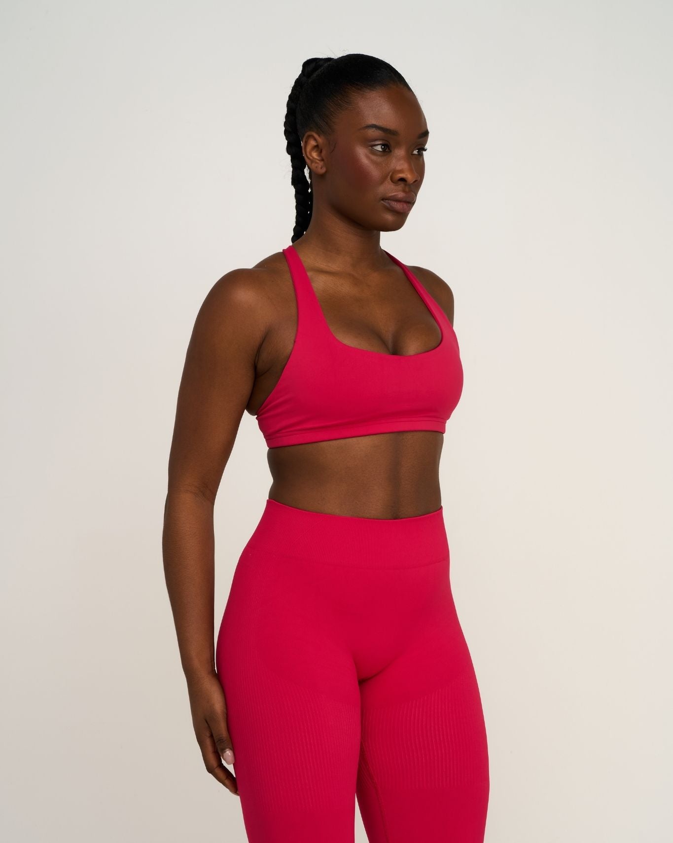 Elevate™ Sujetador Multiuso de Impacto Medio Moldeador | Fresa