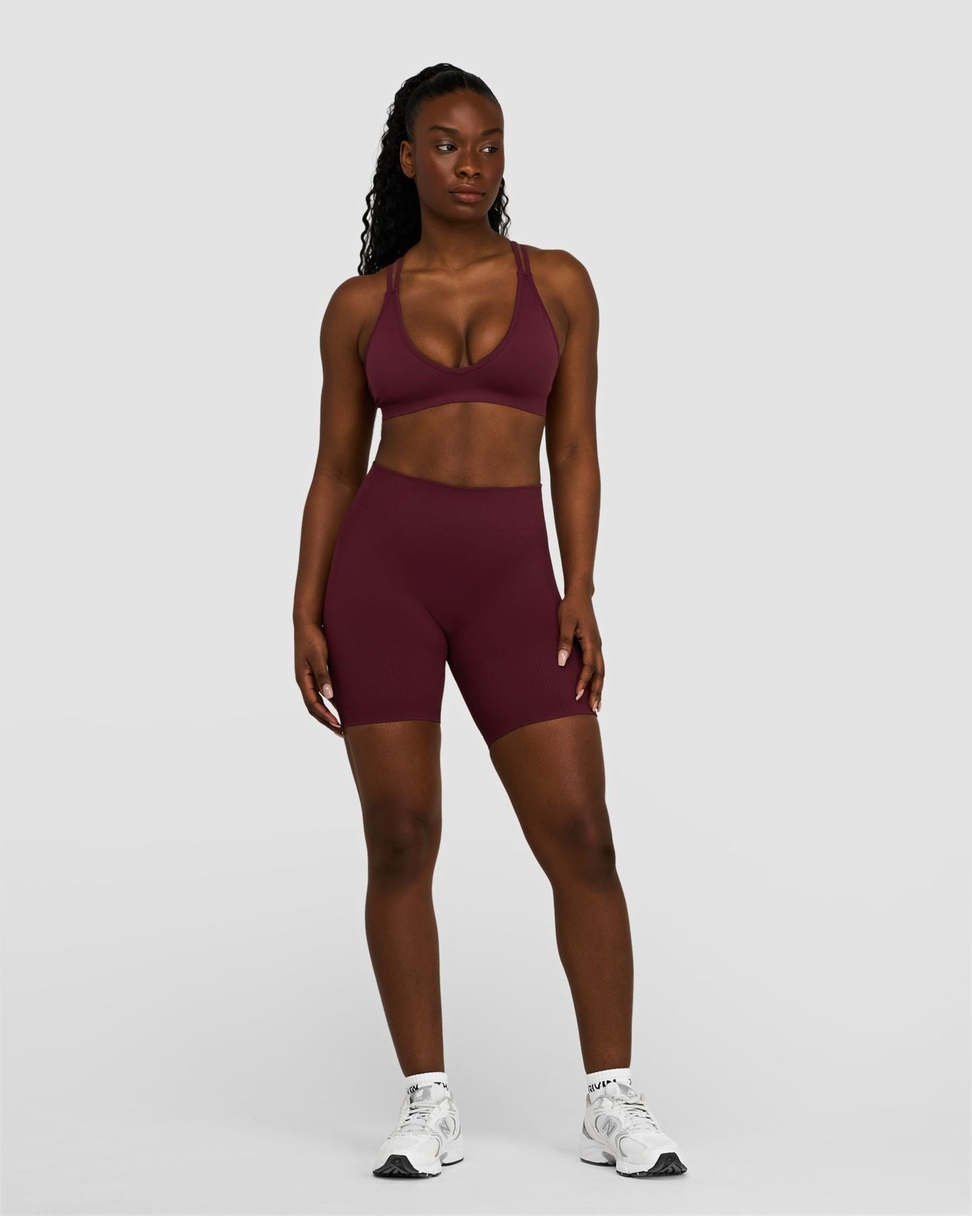 Elevate™ Sculpting Mid Waist Scrunch Shorts | Merlot