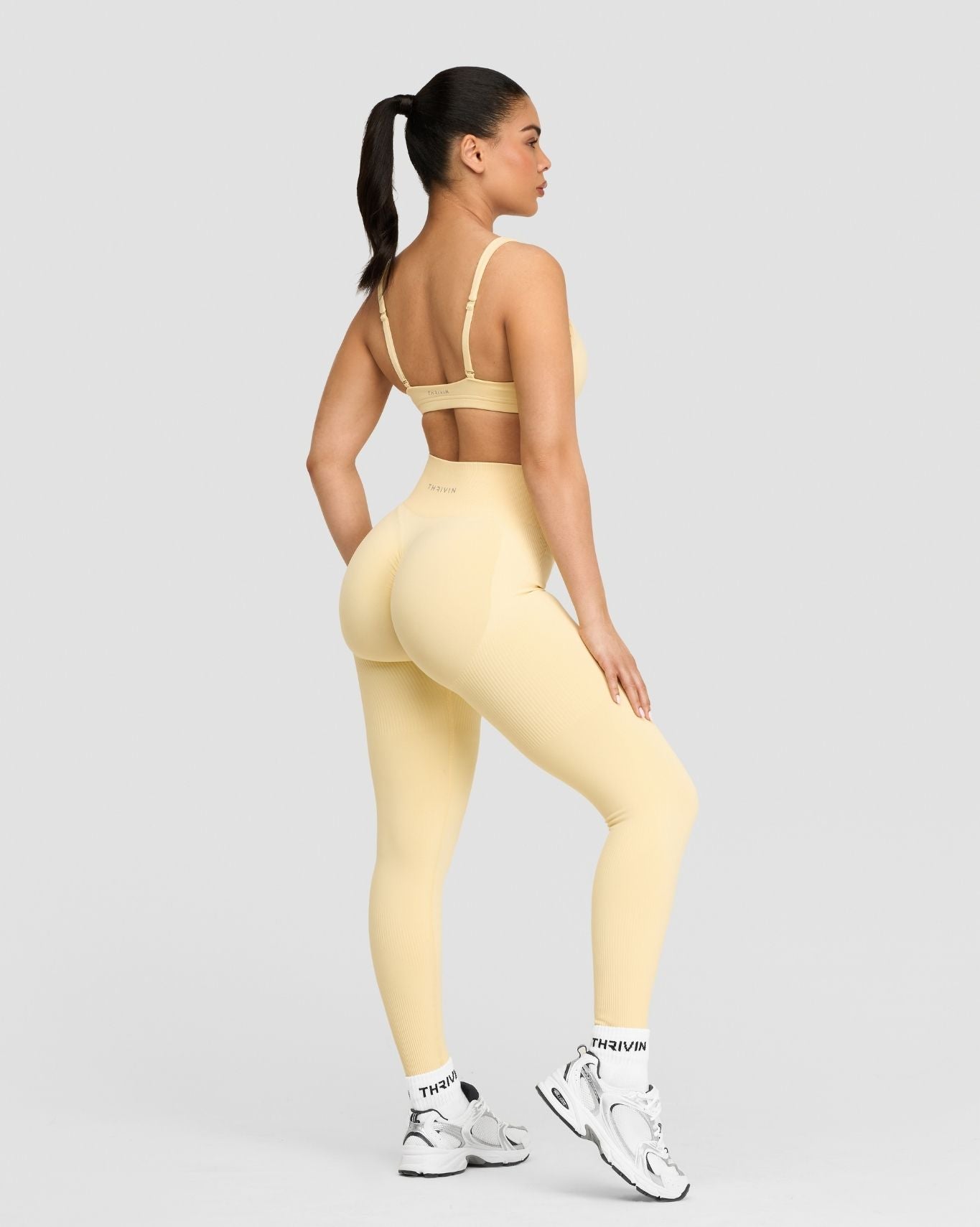 Elevate™ Mallas Modeladoras de Cintura Alta con Fruncido | Golden Butter