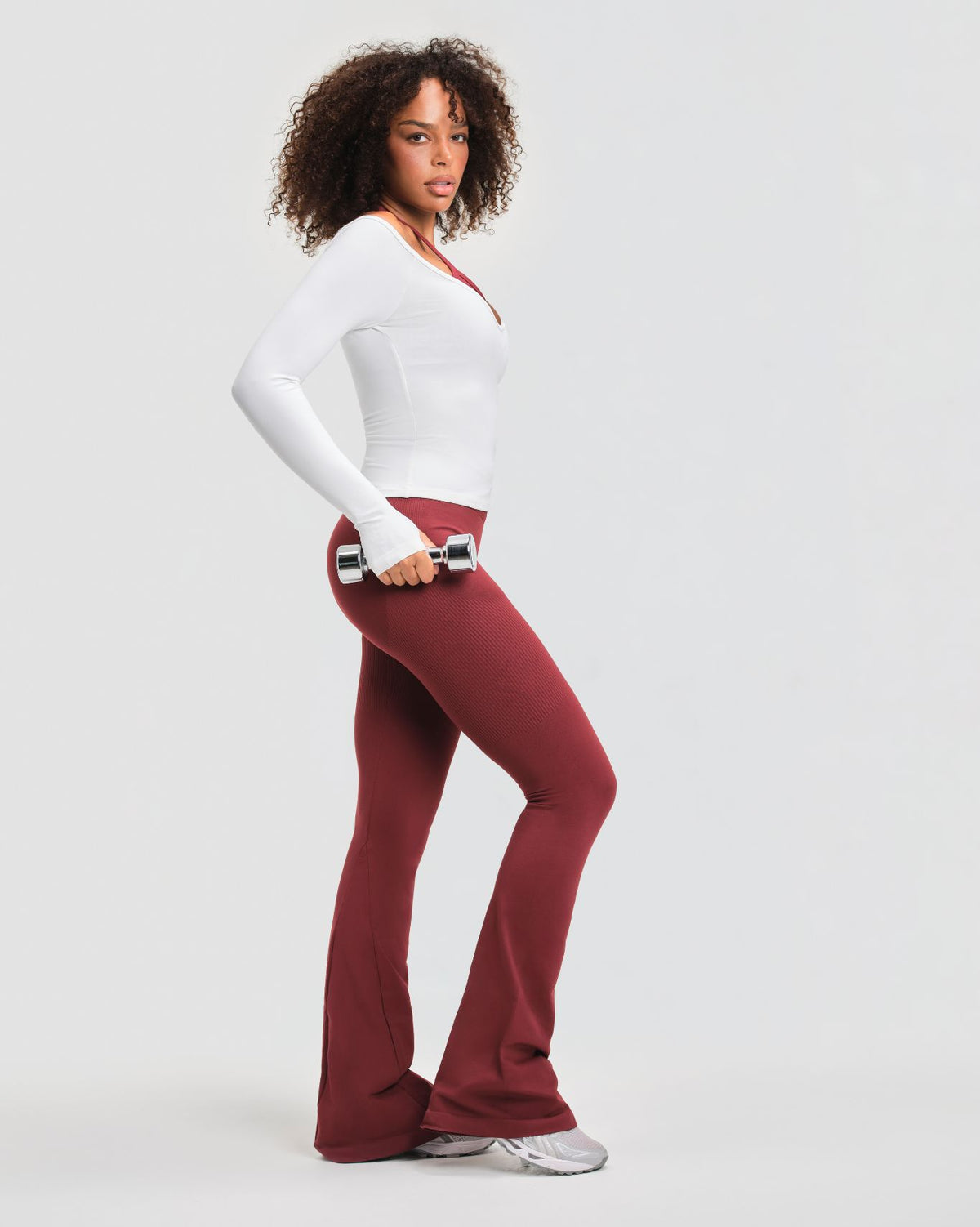 Elevate™ Sculpting Mid V-Waist Flare Leggings | Fine Wine