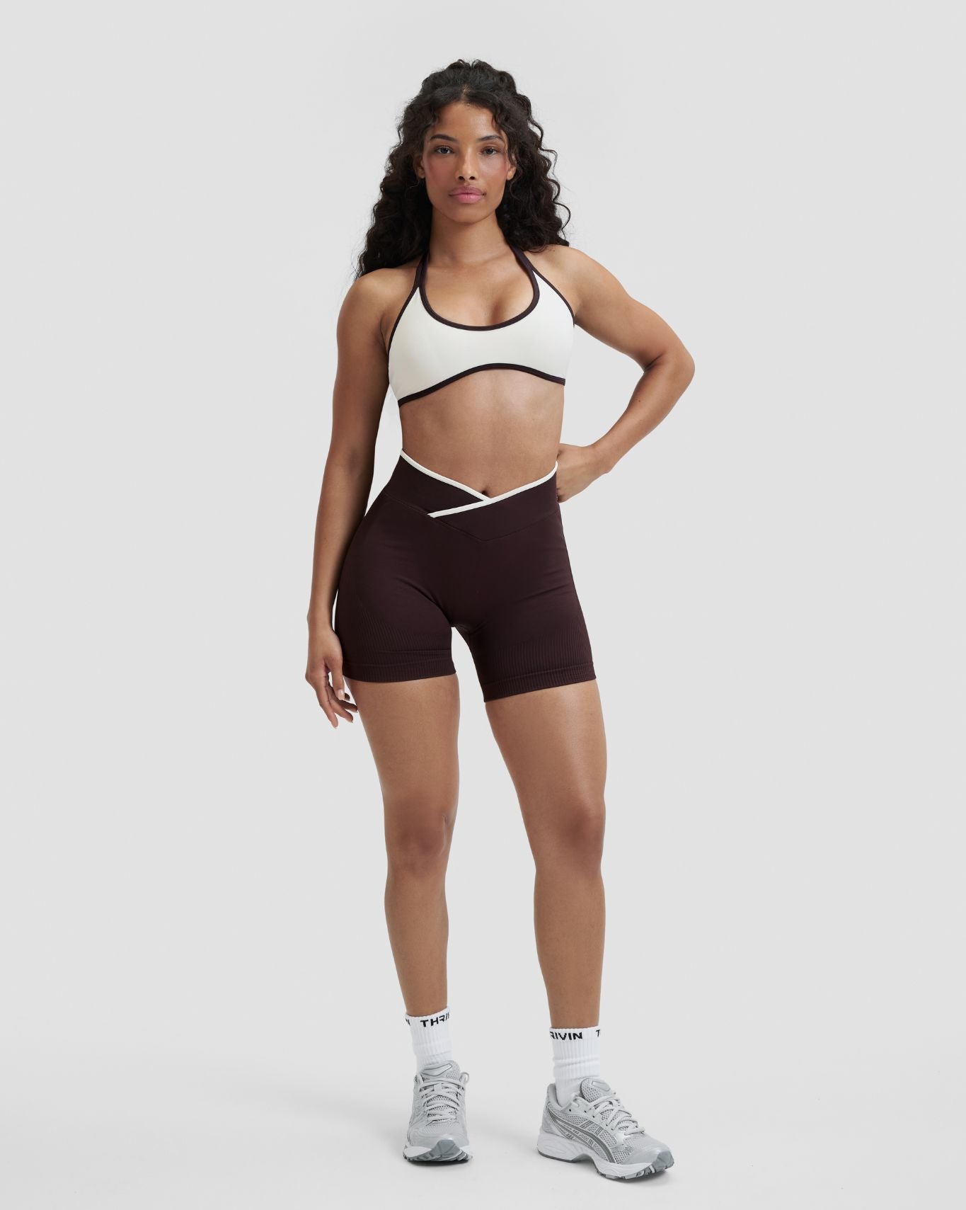 Elevate™ Outline Short Scrunch Shorts | Coffee