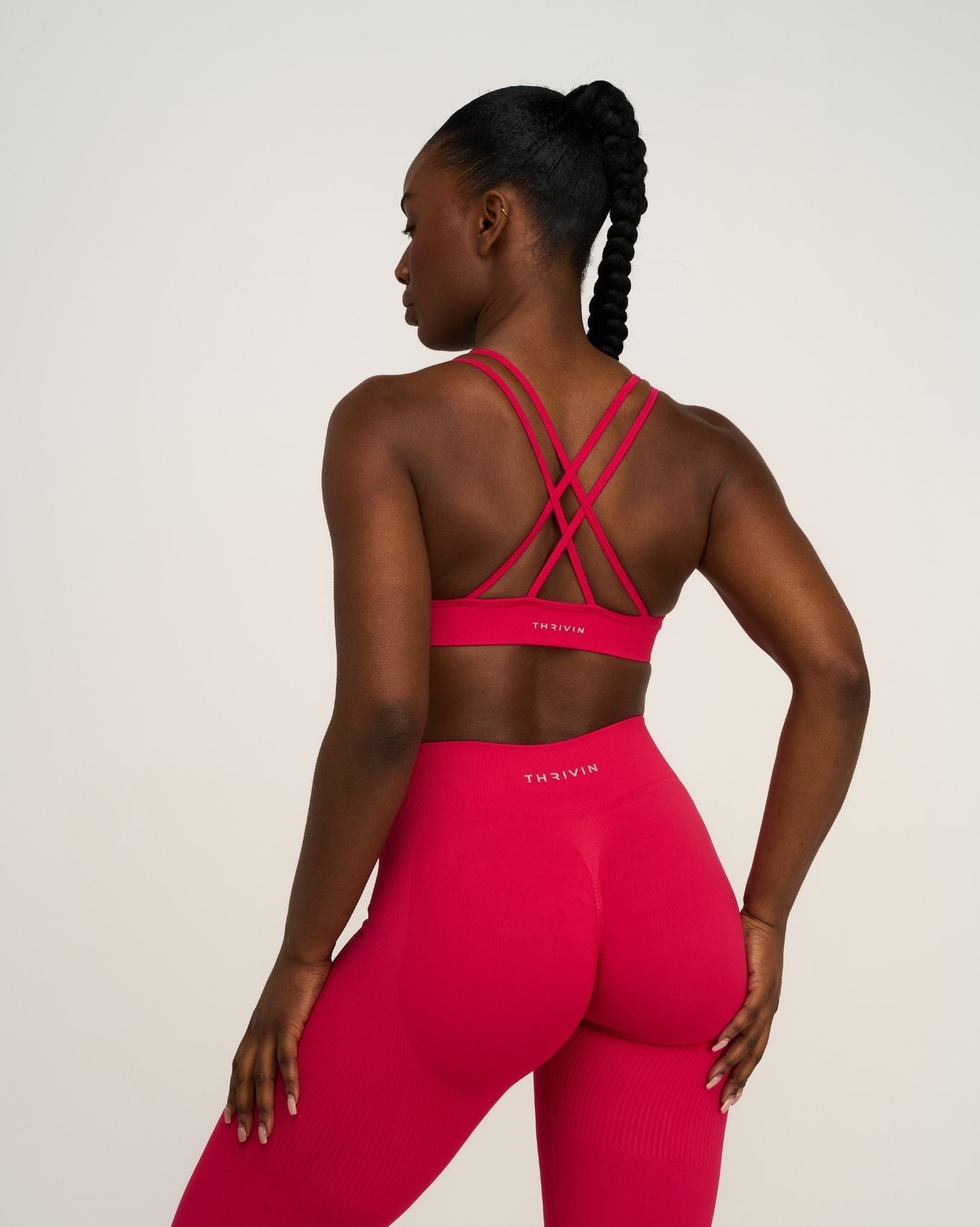 Elevate™ Sujetador Sin Costuras de Modelado con Apex Alto | Fresa