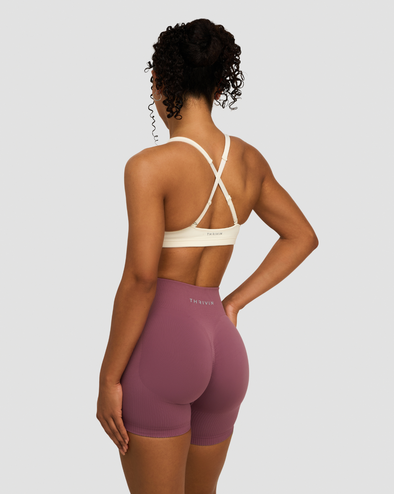 Elevate™ Sculpting Medium Impact Multiway Bra | Cream