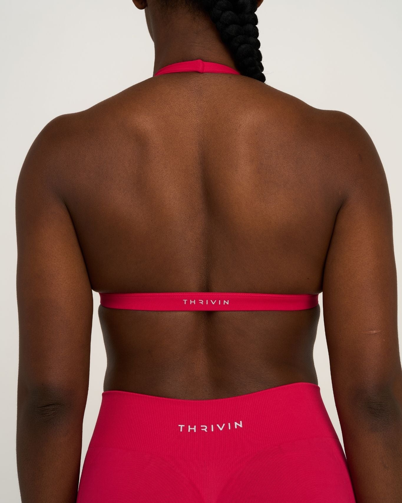 Elevate™ Sujetador Esculpteador Sin Costuras con Escote en V y Estilo Halter | Fresa