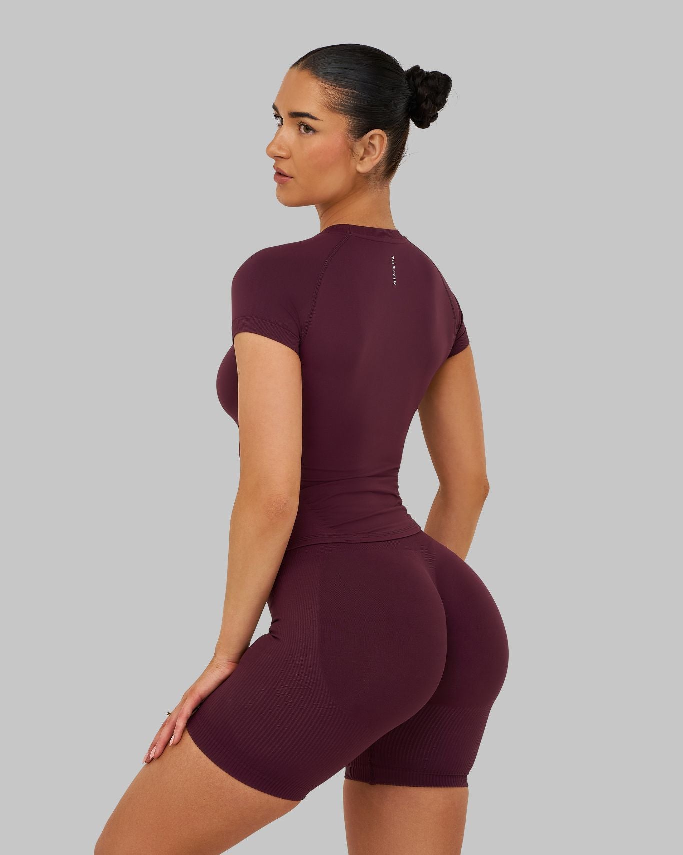 Elevate™ Camiseta de compresión | Ciruela Invernal