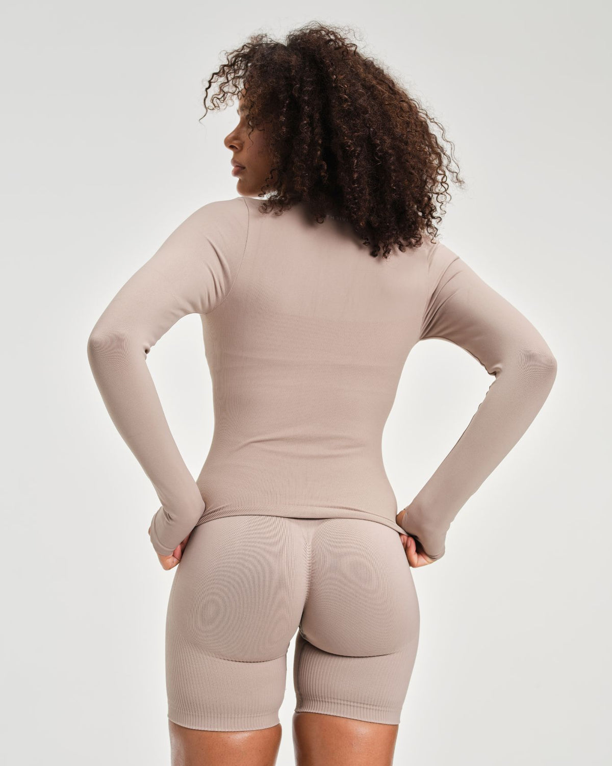 Elevate™ Compression Long Sleeve Jacket | Latte