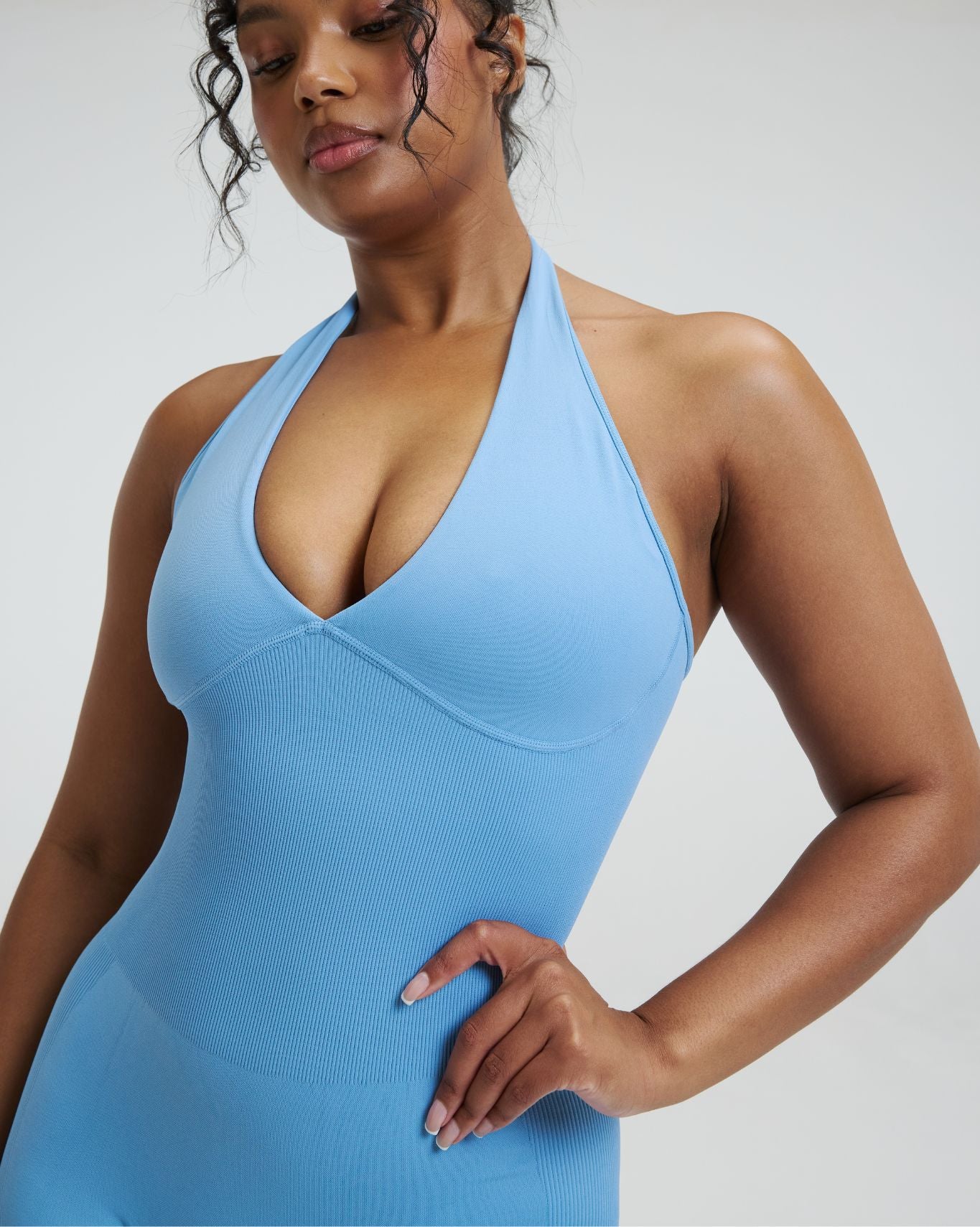 Elevate™ Todo en uno de escote halter moldeador | Cielo Sin Fin