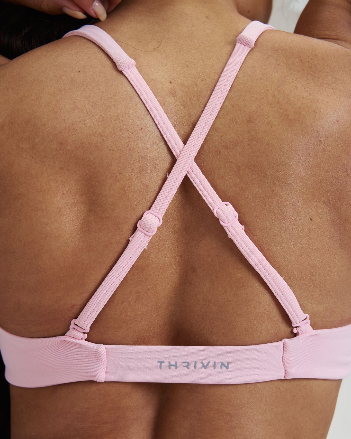 Elevate™ Sculpting Seamless Twisted Bra | Cotton Pink