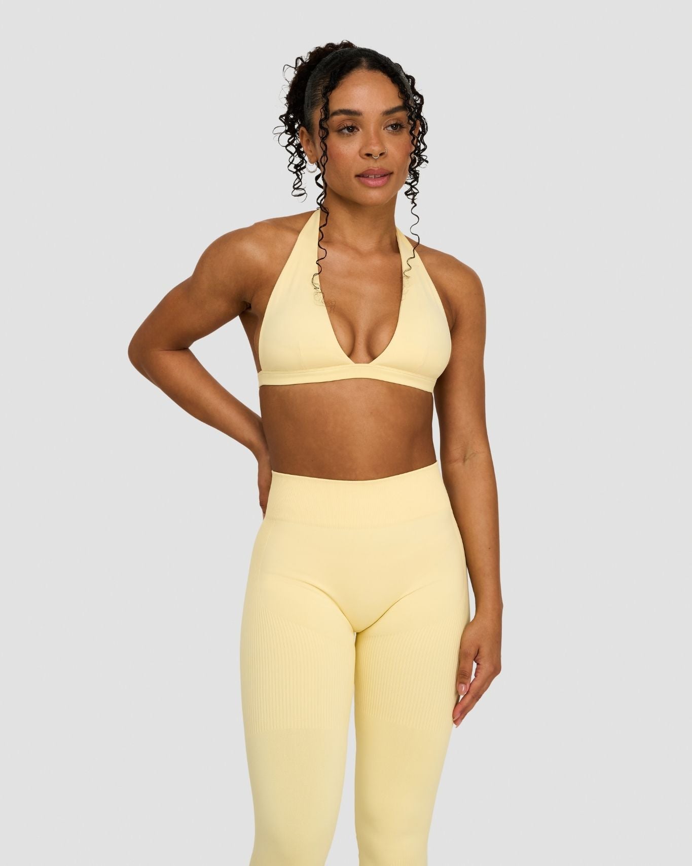 Elevate™ Sculpting Seamless V-Neck Halter Bra | Golden Butter