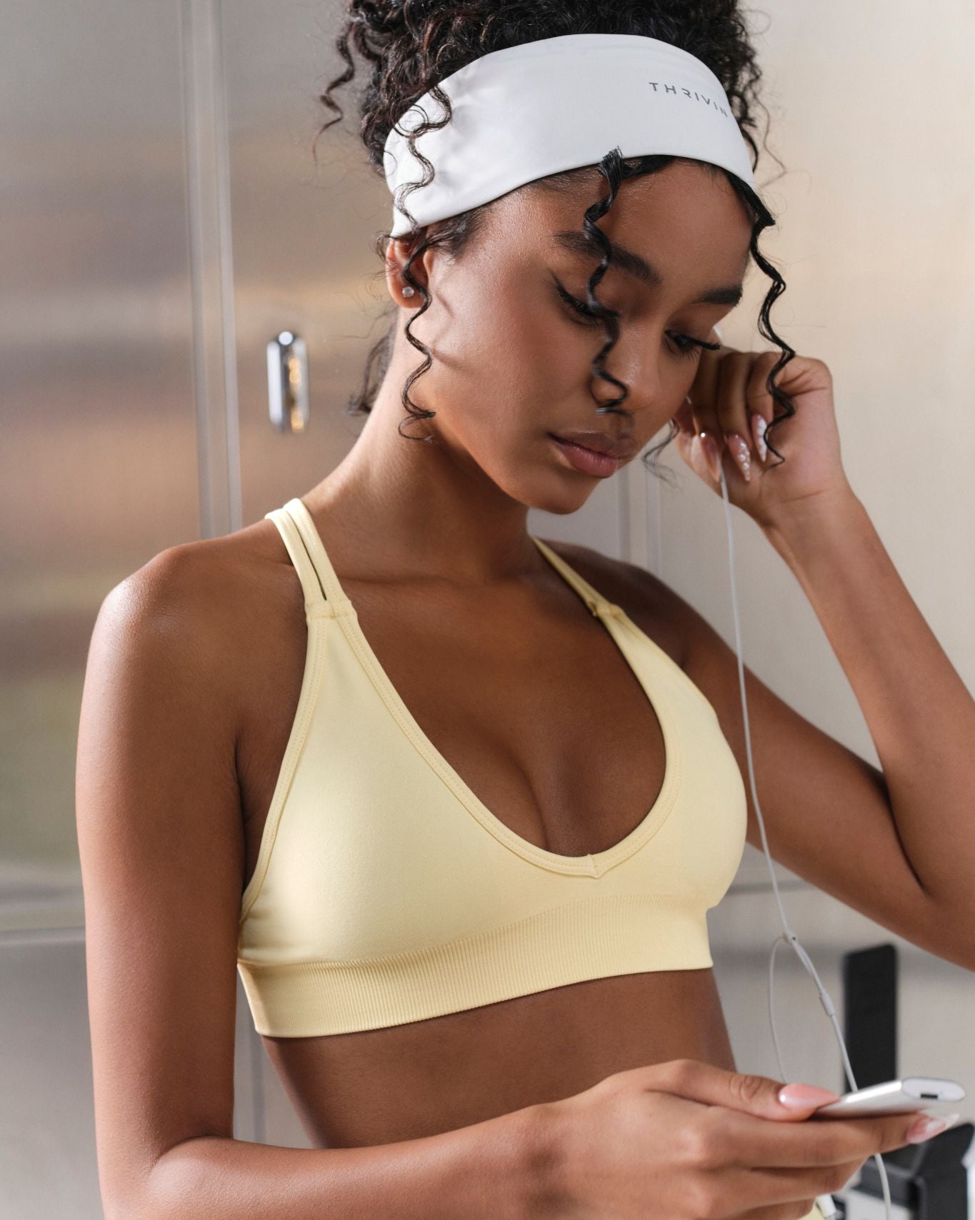 Elevate™ Sculpting Seamless High Apex Bra | Golden Butter
