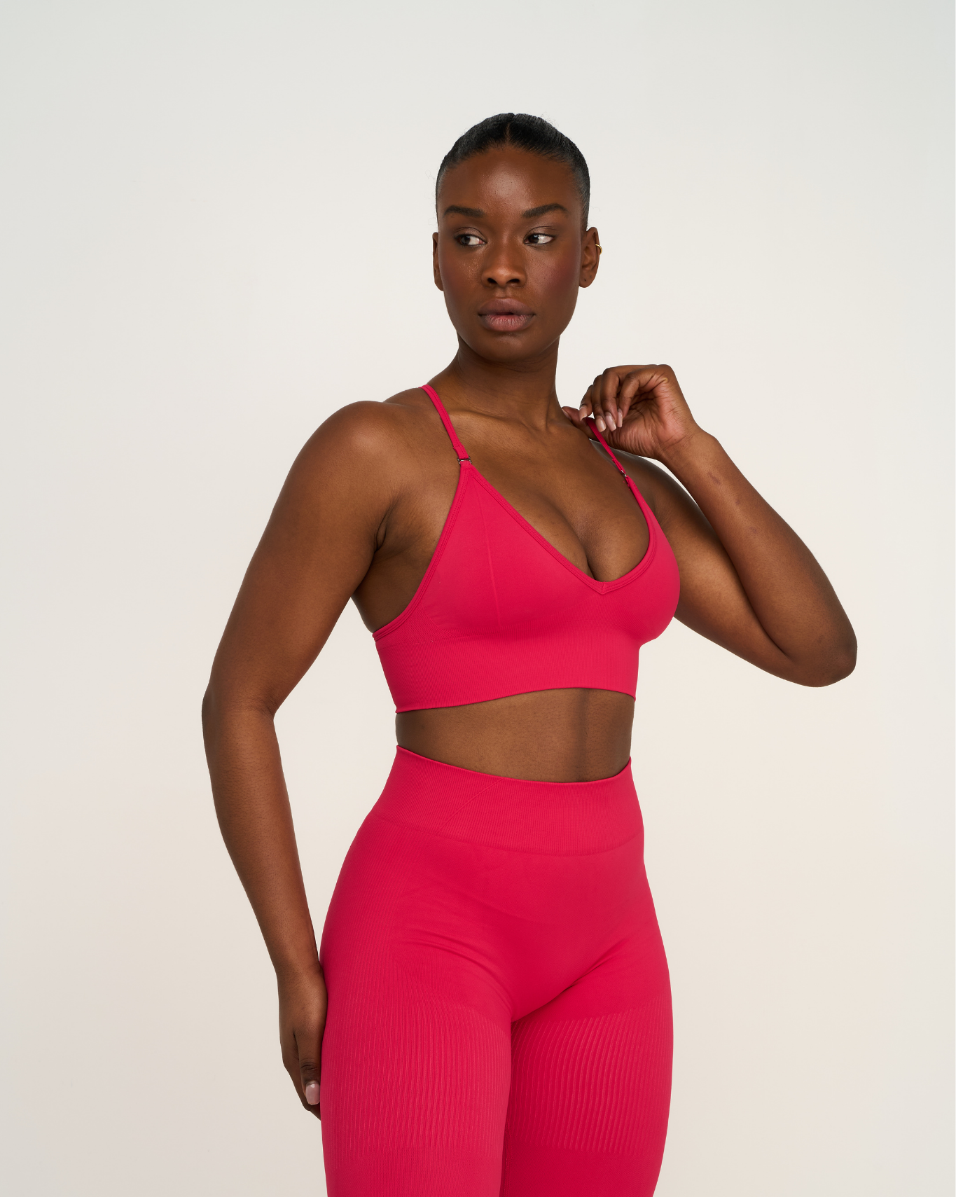 Elevate™ Multiway Sculpt Seamless Bra | Strawberry