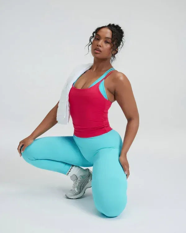 Elevate™ Sculpting Seamless Scoop Neck Cami | Strawberry