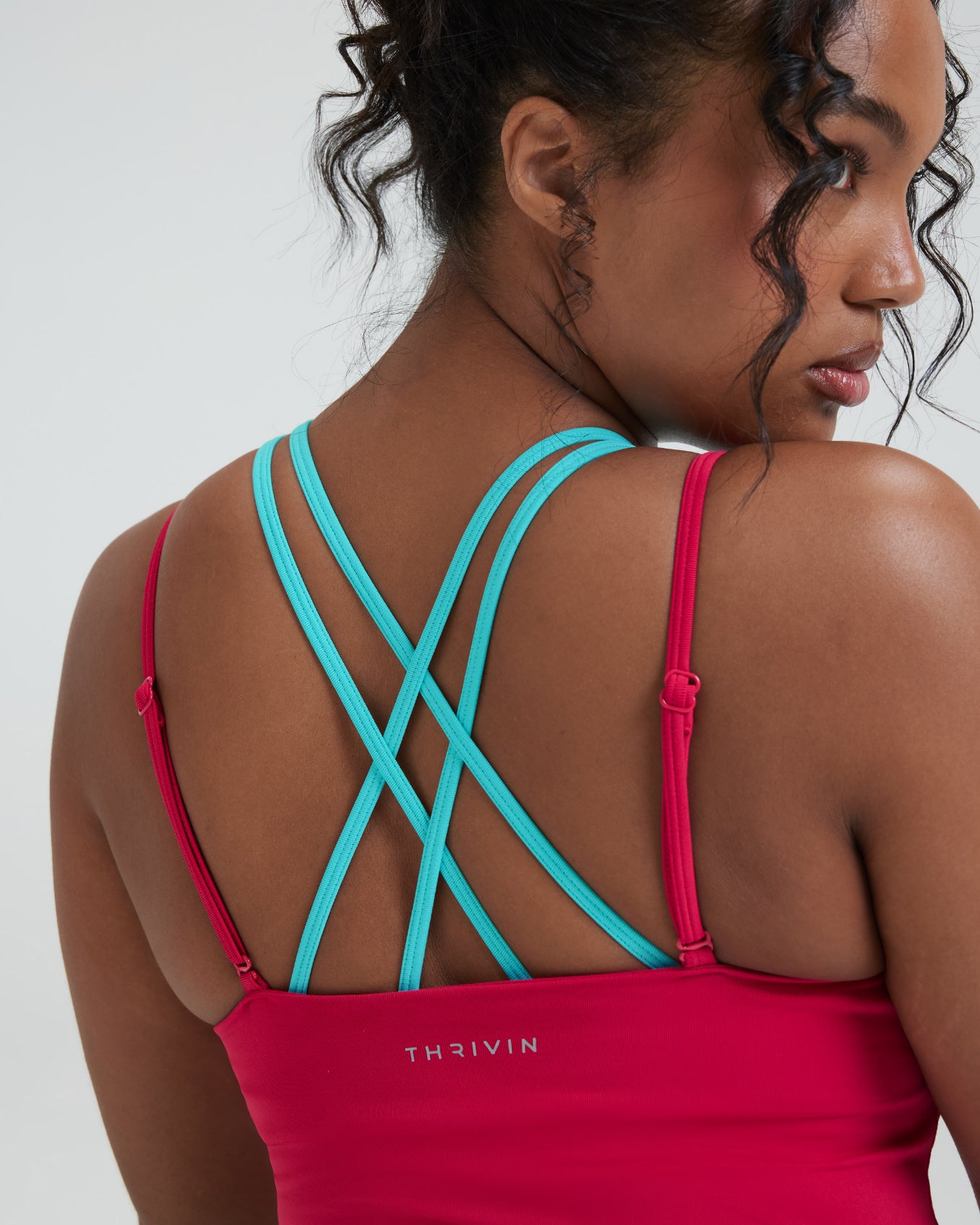 Elevate™ Sculpting Seamless Scoop Neck Cami | Strawberry