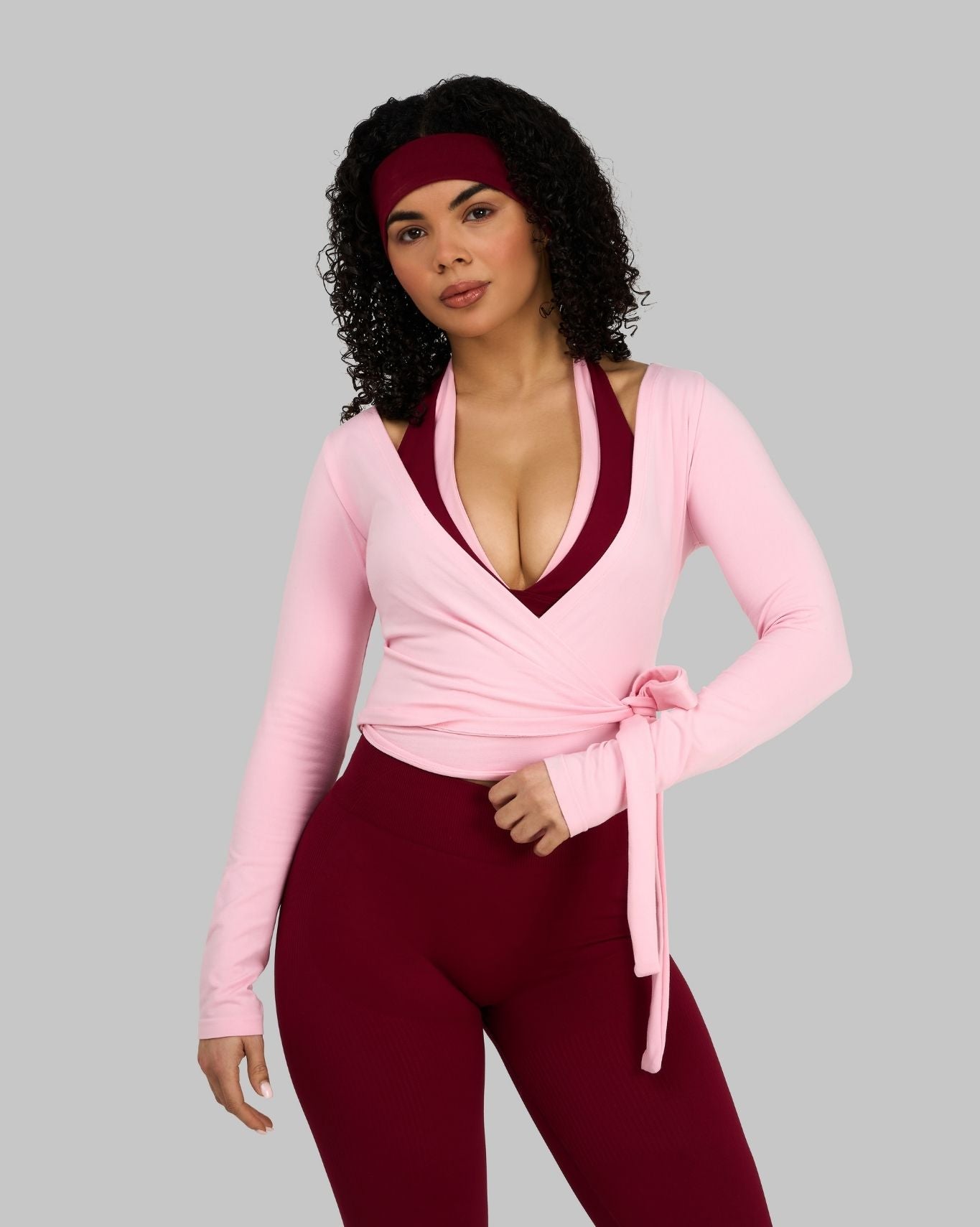 Alex is 165cm and wears a size XS.