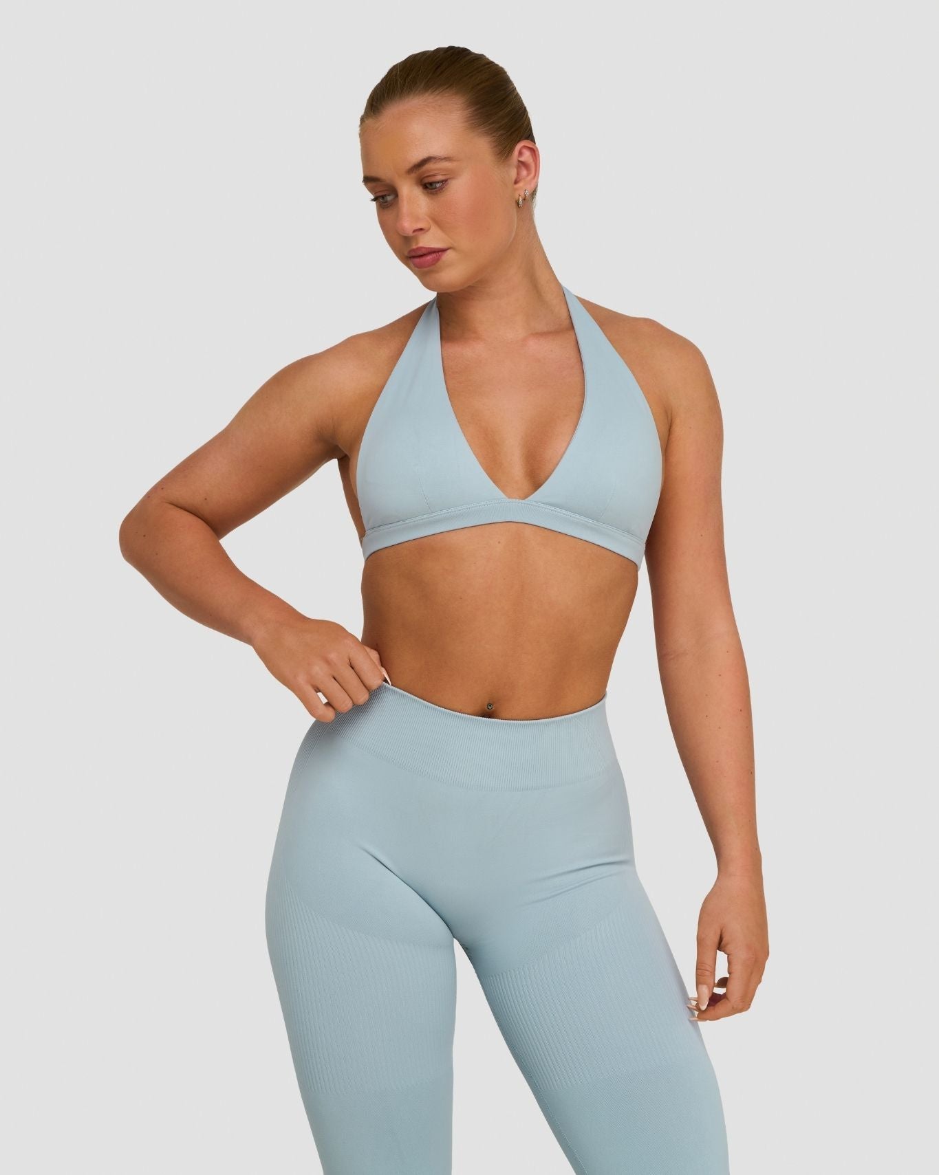 Elevate™ Sculpting Seamless V-Neck Halter Bra | Blue Haze