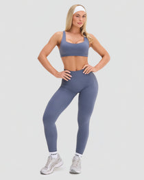 Elevate™ Leggings Modeladoras de Cintura Media con Efecto Scrunch | Azul Acero