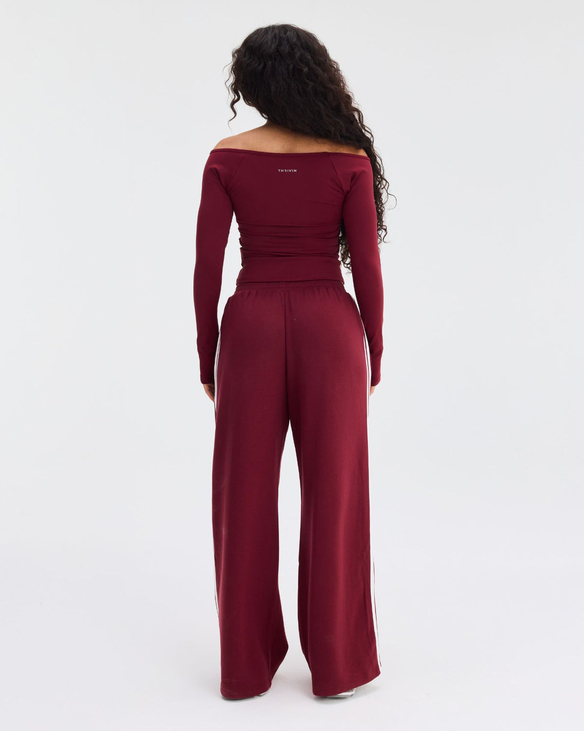 Pantalones Jogger de Pierna Ancha a Rayas | Vino Fino