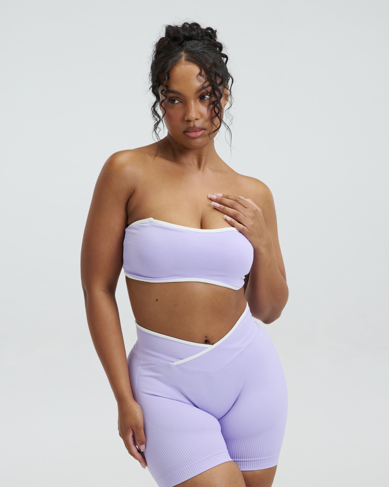 Elevate™ Outline Bandeau Bra | Lilac