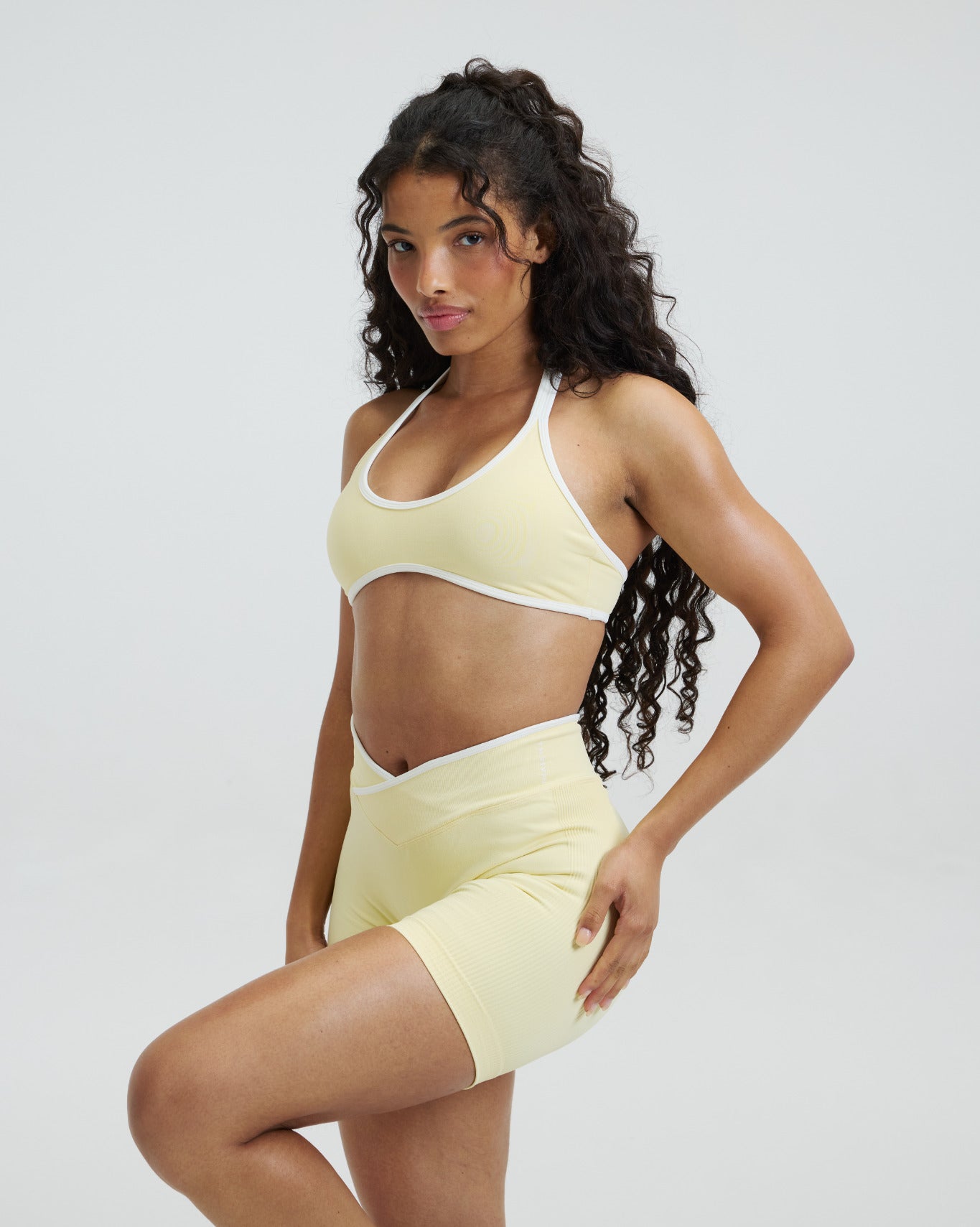 Elevate™ Outline Halterneck Bra | Golden Butter
